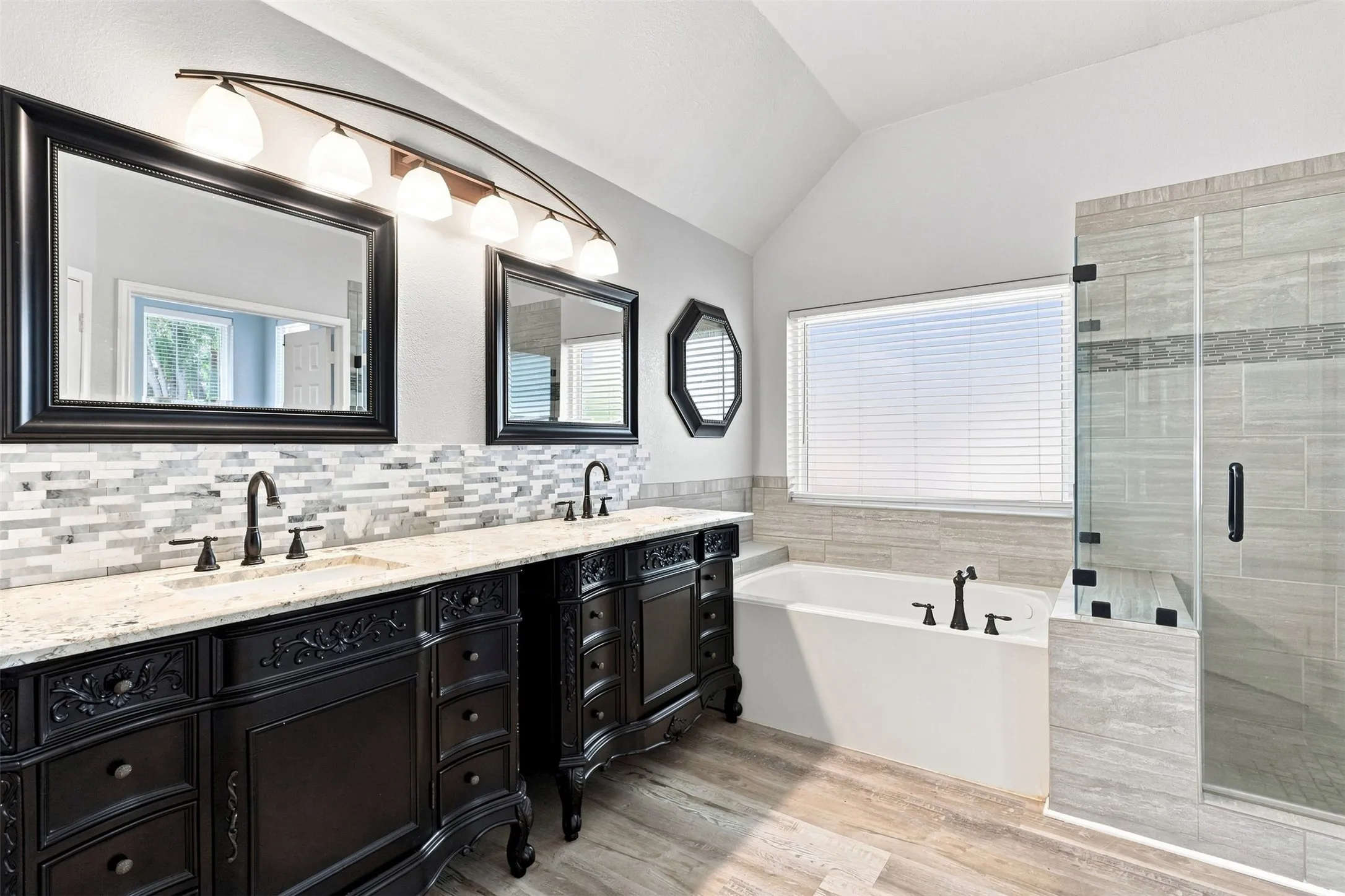 Single Family Residence For Sale in Collin County , 5108 Feather Crest, Mc Kinney, Texas 75072, 4 Bedroom, 3 Bathroom, 2 Garage spaces, 2,994 Sqft, built in 1992, mls#21385027, Real Estate Agent in Mc Kinney, Homes For Sale in Collin county, Homes For Sale in Mc Kinney, Realtor in Mc Kinney Texas, Real Estate Brokerage Independent Realty Texas, Luminita Cordes Realtor