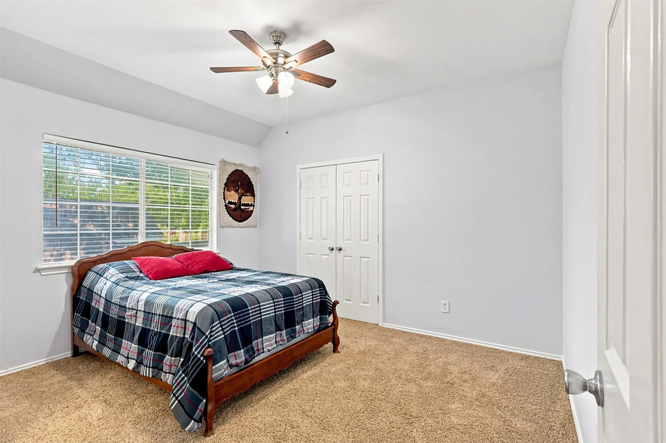 Single Family Residence For Sale in Collin County , 5108 Feather Crest, Mc Kinney, Texas 75072, 4 Bedroom, 3 Bathroom, 2 Garage spaces, 2,994 Sqft, built in 1992, mls#21385027, Real Estate Agent in Mc Kinney, Homes For Sale in Collin county, Homes For Sale in Mc Kinney, Realtor in Mc Kinney Texas, Real Estate Brokerage Independent Realty Texas, Luminita Cordes Realtor