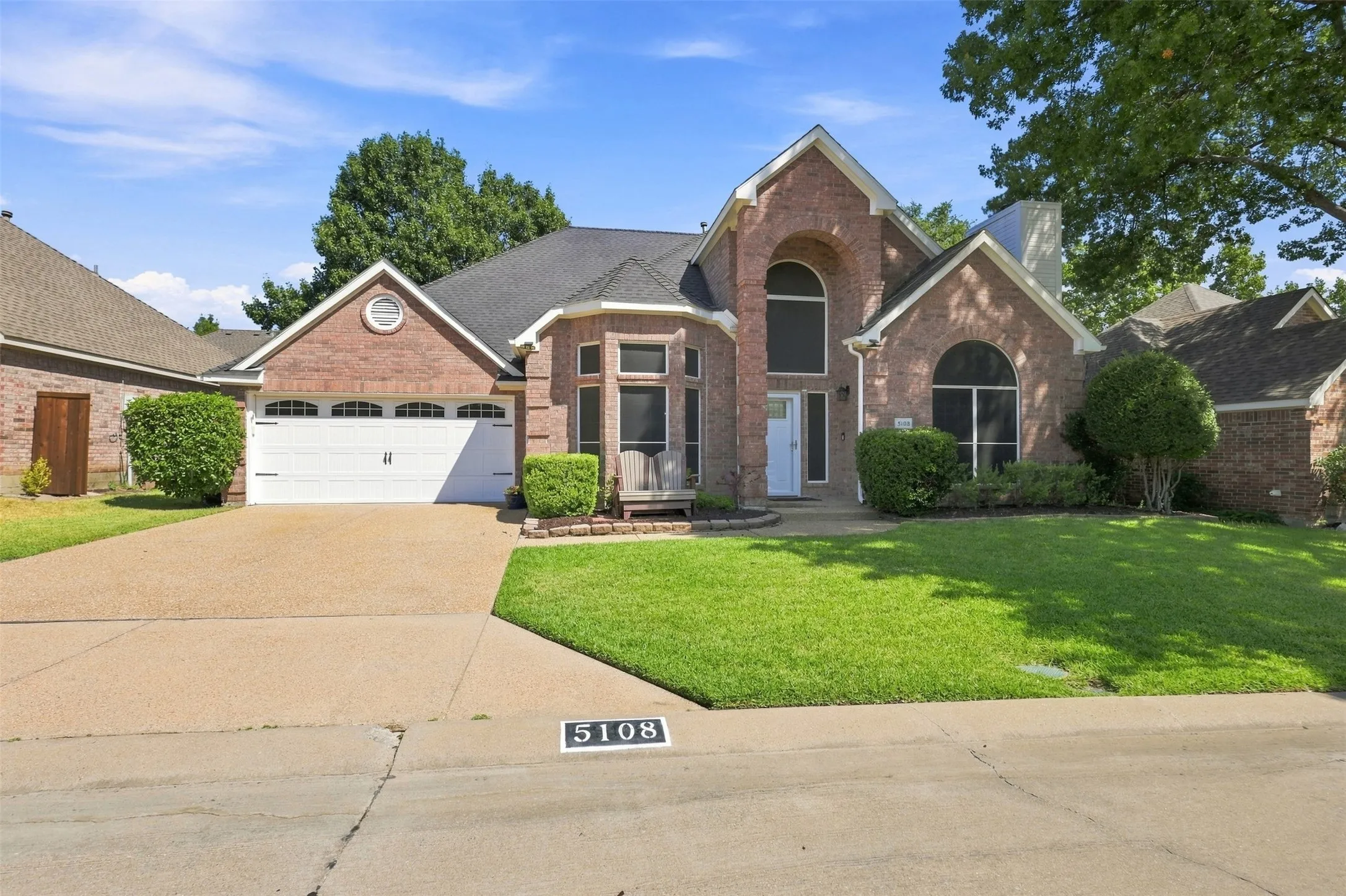 Single Family Residence For Sale in Collin County , 5108 Feather Crest, Mc Kinney, Texas 75072, 4 Bedroom, 3 Bathroom, 2 Garage spaces, 2,994 Sqft, built in 1992, mls#21385027, Real Estate Agent in Mc Kinney, Homes For Sale in Collin county, Homes For Sale in Mc Kinney, Realtor in Mc Kinney Texas, Real Estate Brokerage Independent Realty Texas, Luminita Cordes Realtor