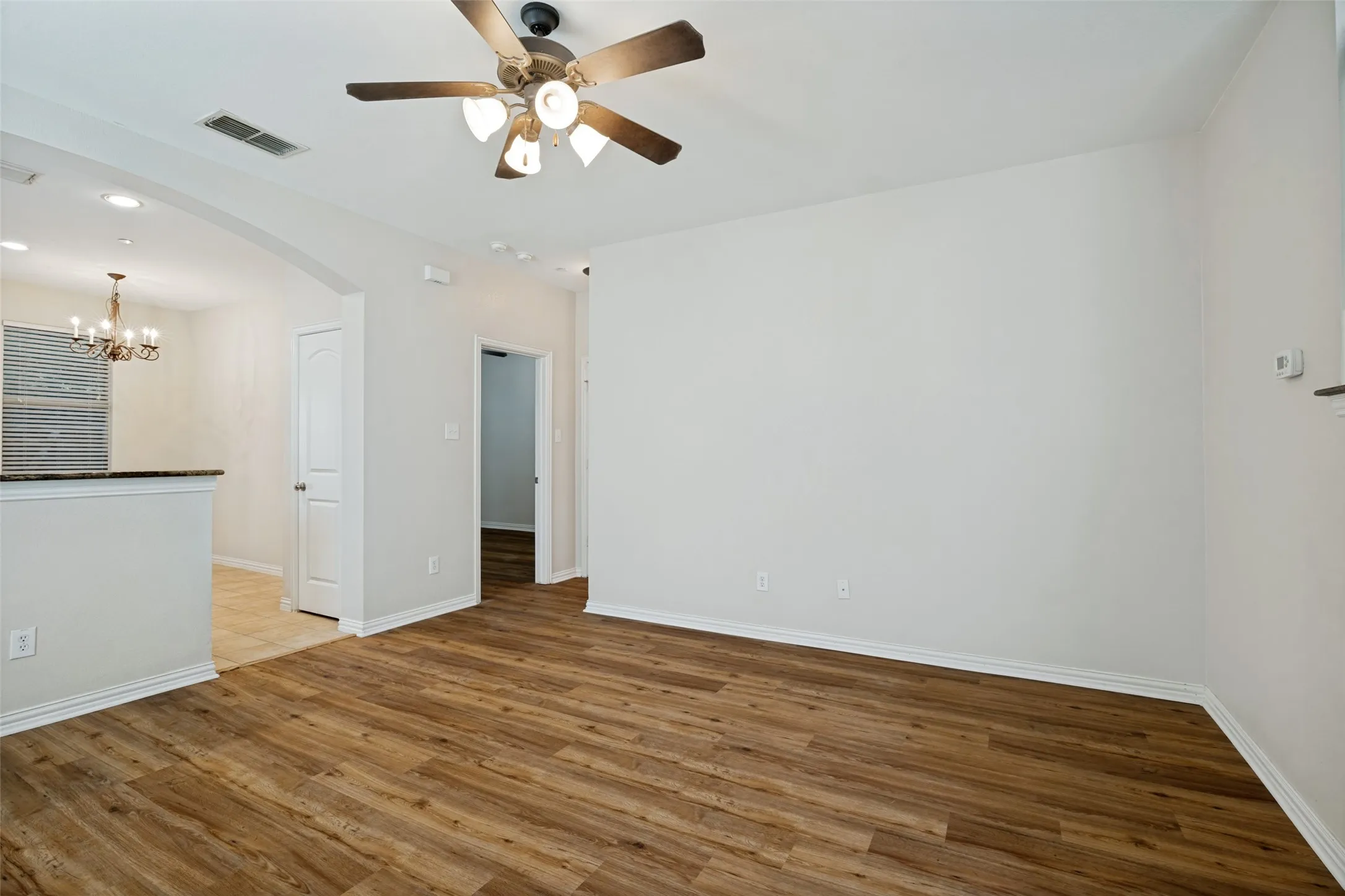 Townhouse For Rent in Collin County , 7925 Hannah Street, Plano, Texas 75025, 4 Bedroom, 4 Bathroom, 2 Garage spaces, 1,948 Sqft, built in 2007, mls#21385823, Real Estate Agent in Plano, Homes For Rent in Collin county, Homes For Rent in Plano, Realtor in Plano Texas, Real Estate Brokerage Independent Realty Texas, Luminita Cordes Realtor