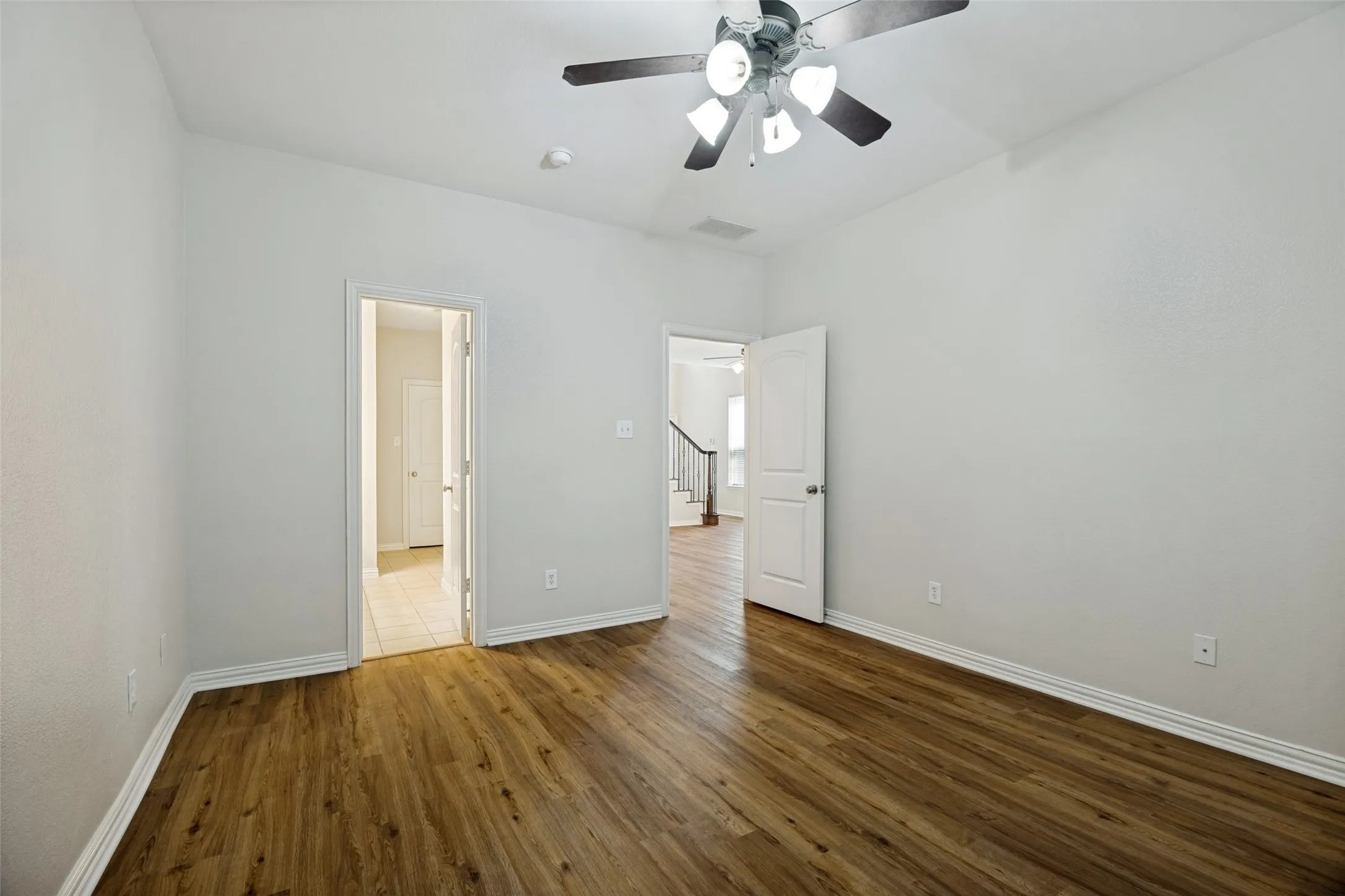 Townhouse For Rent in Collin County , 7925 Hannah Street, Plano, Texas 75025, 4 Bedroom, 4 Bathroom, 2 Garage spaces, 1,948 Sqft, built in 2007, mls#21385823, Real Estate Agent in Plano, Homes For Rent in Collin county, Homes For Rent in Plano, Realtor in Plano Texas, Real Estate Brokerage Independent Realty Texas, Luminita Cordes Realtor