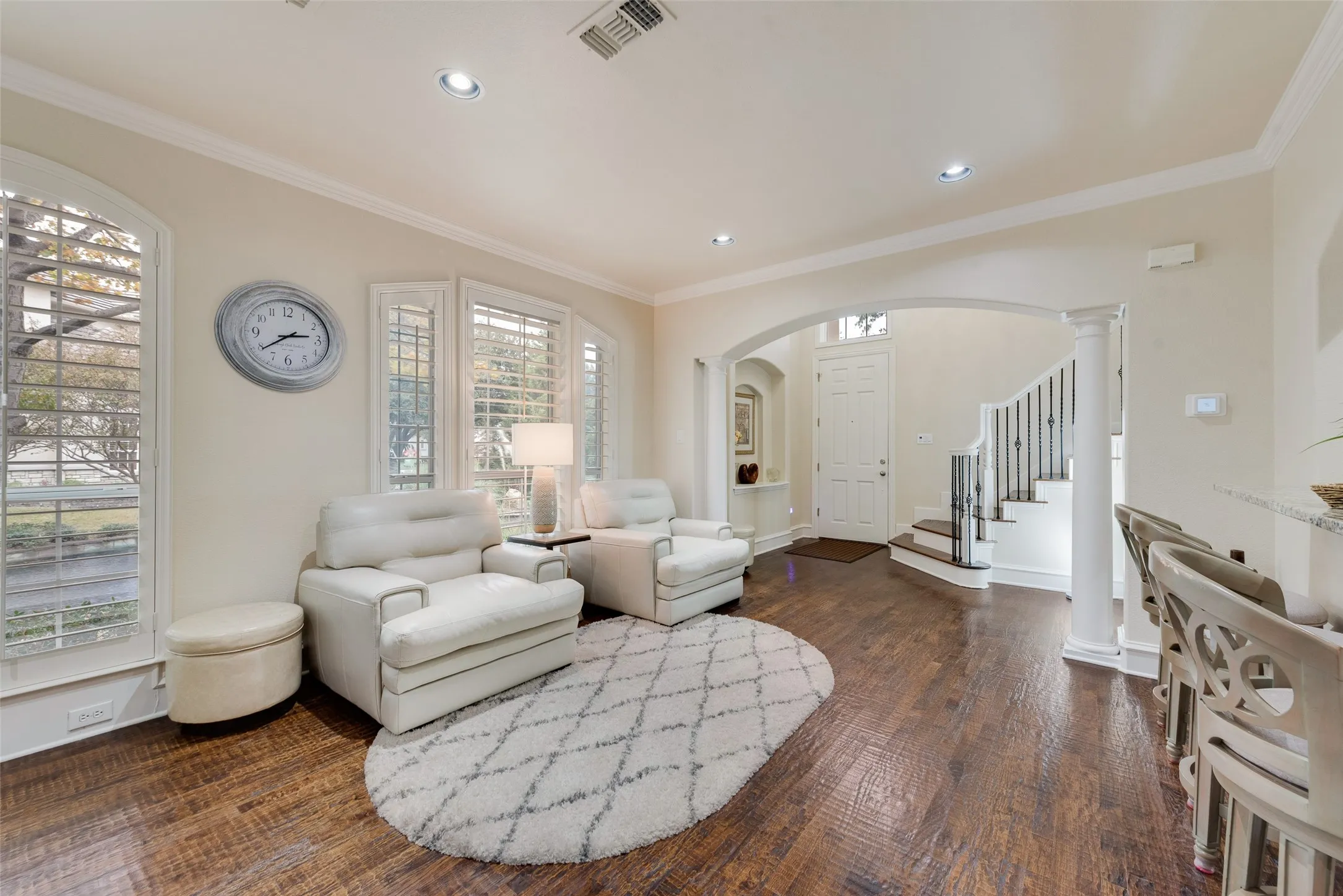 Townhouse For Rent in Dallas County , 4400 Saint Andrews Boulevard, Irving, Texas 75038, 3 Bedroom, 3 Bathroom, 2 Garage spaces, 2,279 Sqft, built in 1999, mls#21369889, Real Estate Agent in Irving, Homes For Rent in Dallas county, Homes For Rent in Irving, Realtor in Irving Texas, Real Estate Brokerage Independent Realty Texas, Luminita Cordes Realtor