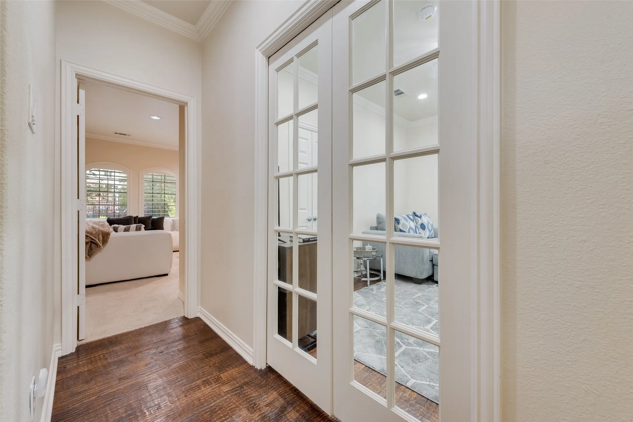 Townhouse For Rent in Dallas County , 4400 Saint Andrews Boulevard, Irving, Texas 75038, 3 Bedroom, 3 Bathroom, 2 Garage spaces, 2,279 Sqft, built in 1999, mls#21369889, Real Estate Agent in Irving, Homes For Rent in Dallas county, Homes For Rent in Irving, Realtor in Irving Texas, Real Estate Brokerage Independent Realty Texas, Luminita Cordes Realtor