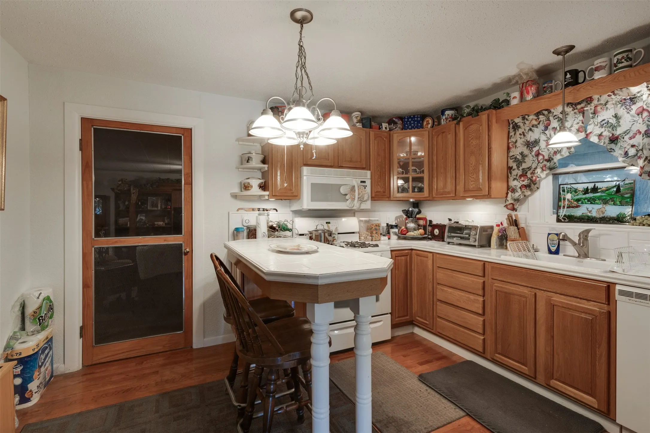 Single Family Residence For Sale in Wichita County , 1225 34th Street, Wichita Falls, Texas 76302, 2 Bedroom, 1 Bathroom, Garage spaces, 1,144 Sqft, built in 1951, mls#21385744, Real Estate Agent in Wichita Falls, Homes For Sale in Wichita county, Homes For Sale in Wichita Falls, Realtor in Wichita Falls Texas, Real Estate Brokerage Independent Realty Texas, Luminita Cordes Realtor