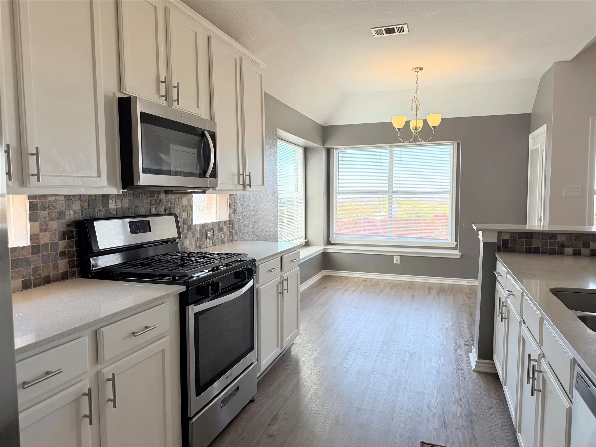 Single Family Residence For Rent in Collin County , 2821 Saddlebred Trail, Celina, Texas 75009, 3 Bedroom, 2 Bathroom, 2 Garage spaces, 1,757 Sqft, built in 2006, mls#21385220, Real Estate Agent in Celina, Homes For Rent in Collin county, Homes For Rent in Celina, Realtor in Celina Texas, Real Estate Brokerage Independent Realty Texas, Luminita Cordes Realtor