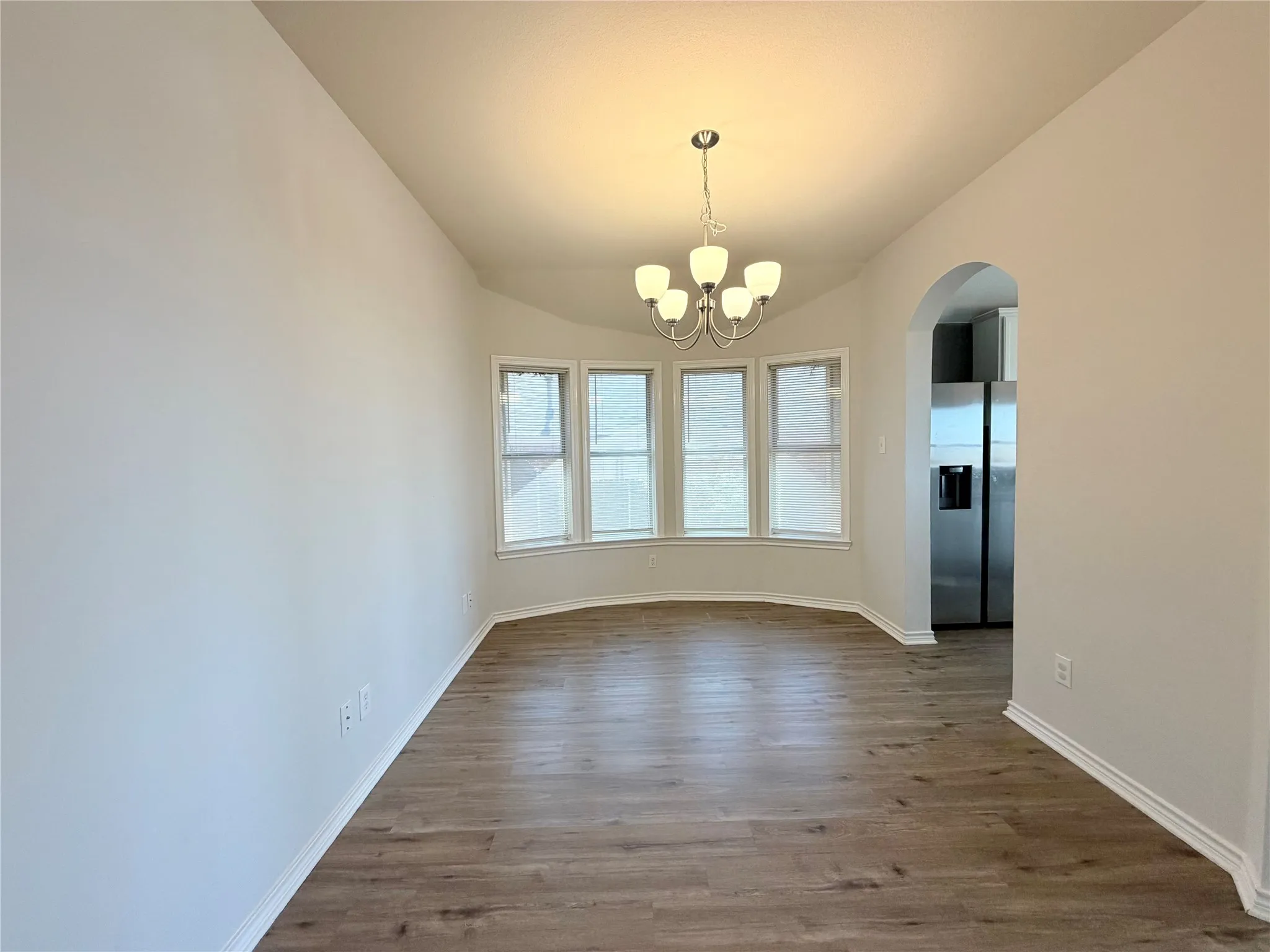 Single Family Residence For Rent in Collin County , 2821 Saddlebred Trail, Celina, Texas 75009, 3 Bedroom, 2 Bathroom, 2 Garage spaces, 1,757 Sqft, built in 2006, mls#21385220, Real Estate Agent in Celina, Homes For Rent in Collin county, Homes For Rent in Celina, Realtor in Celina Texas, Real Estate Brokerage Independent Realty Texas, Luminita Cordes Realtor