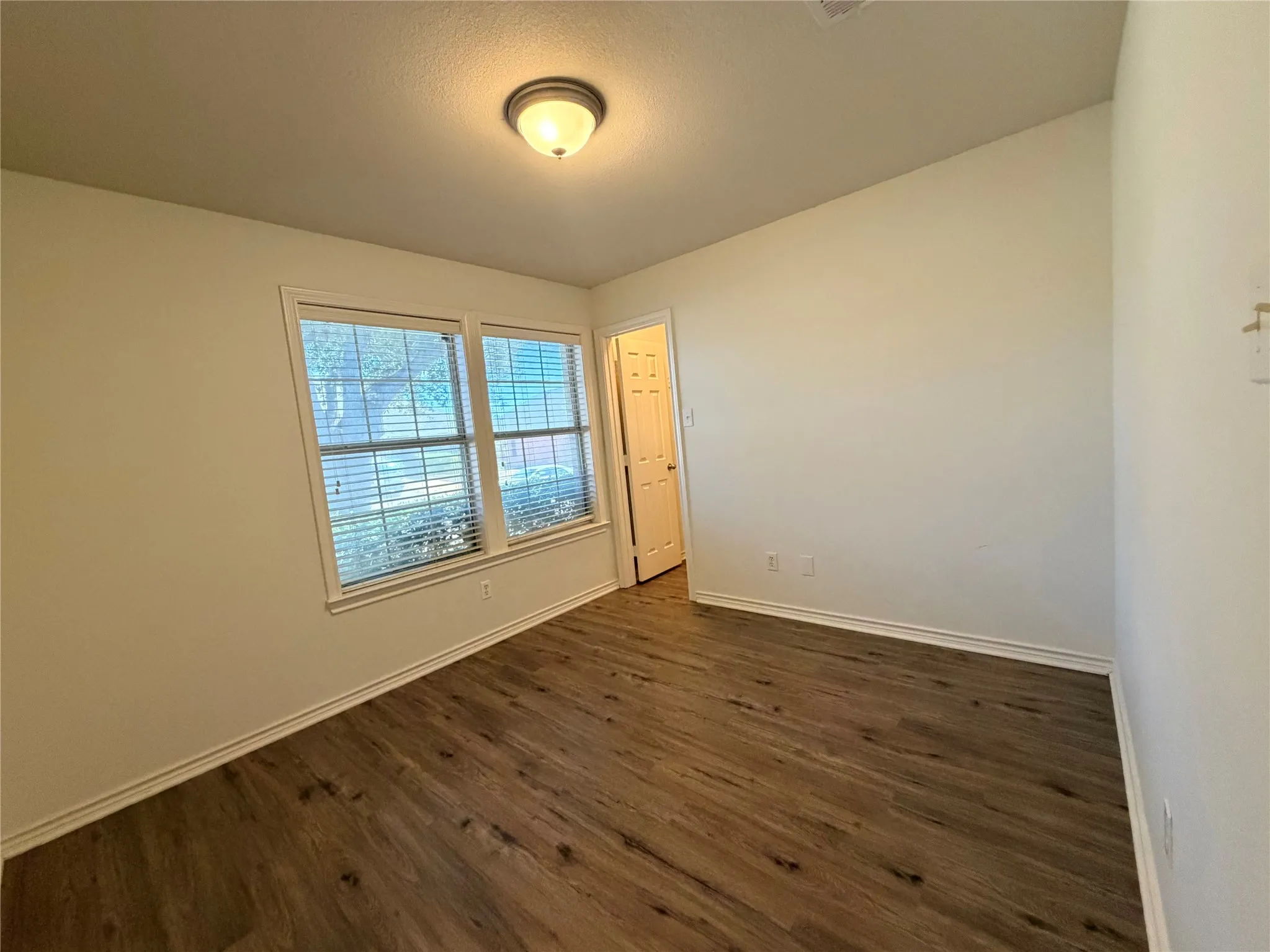 Single Family Residence For Rent in Collin County , 2821 Saddlebred Trail, Celina, Texas 75009, 3 Bedroom, 2 Bathroom, 2 Garage spaces, 1,757 Sqft, built in 2006, mls#21385220, Real Estate Agent in Celina, Homes For Rent in Collin county, Homes For Rent in Celina, Realtor in Celina Texas, Real Estate Brokerage Independent Realty Texas, Luminita Cordes Realtor