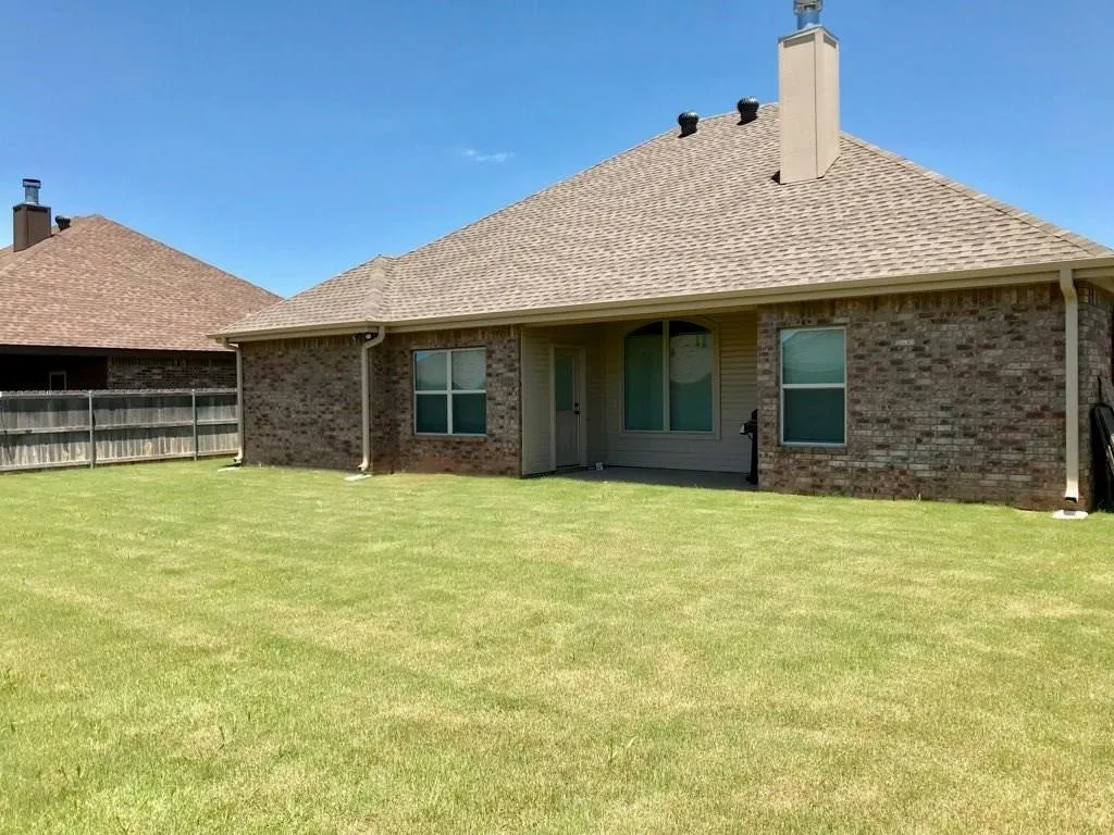 Single Family Residence For Rent in Taylor County , 309 Mill Creek Drive, Abilene, Texas 79602, 4 Bedroom, 2 Bathroom, 2 Garage spaces, 1,811 Sqft, built in 2017, mls#21385826, Real Estate Agent in Abilene, Homes For Rent in Taylor county, Homes For Rent in Abilene, Realtor in Abilene Texas, Real Estate Brokerage Independent Realty Texas, Luminita Cordes Realtor