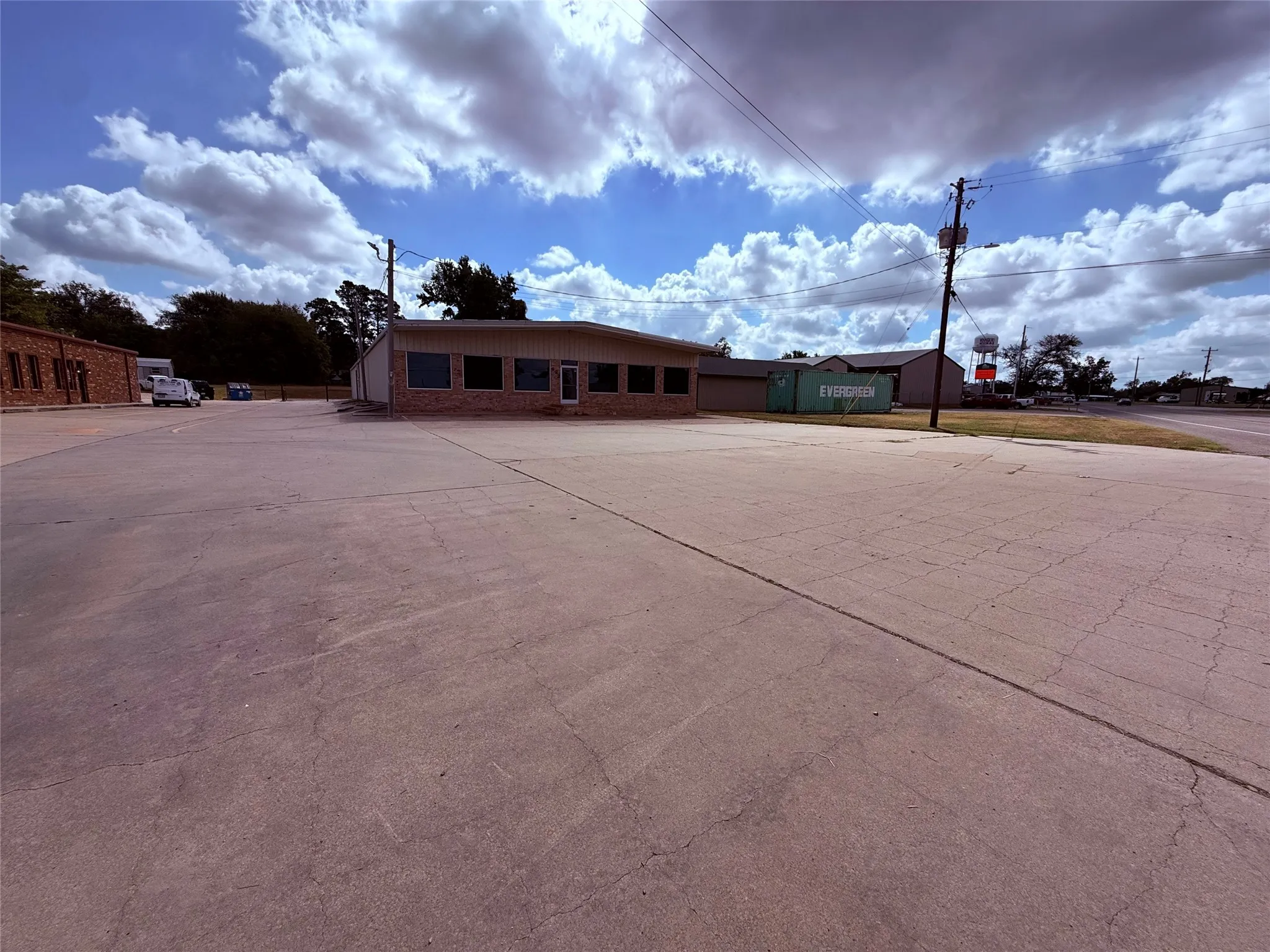 Business For Sale in Wood County , 622 W Broadway Street, Winnsboro, Texas 75494, 0, 0, Garage spaces, 0 Sqft, built in 0, mls#21385865, Real Estate Agent in Winnsboro, Homes For Sale in Wood county, Homes For Sale in Winnsboro, Realtor in Winnsboro Texas, Real Estate Brokerage Independent Realty Texas, Luminita Cordes Realtor
