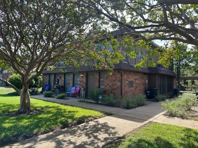 Quadruplex For Sale in Tarrant County , 4909 El Campo Avenue A, B, C, D, Fort Worth, Texas 76107, 8 Bedroom, 8 Bathroom, 8 Garage spaces, 0 Sqft, built in 1978, mls#21385470, Real Estate Agent in Fort Worth, Homes For Sale in Tarrant county, Homes For Sale in Fort Worth, Realtor in Fort Worth Texas, Real Estate Brokerage Independent Realty Texas, Luminita Cordes Realtor
