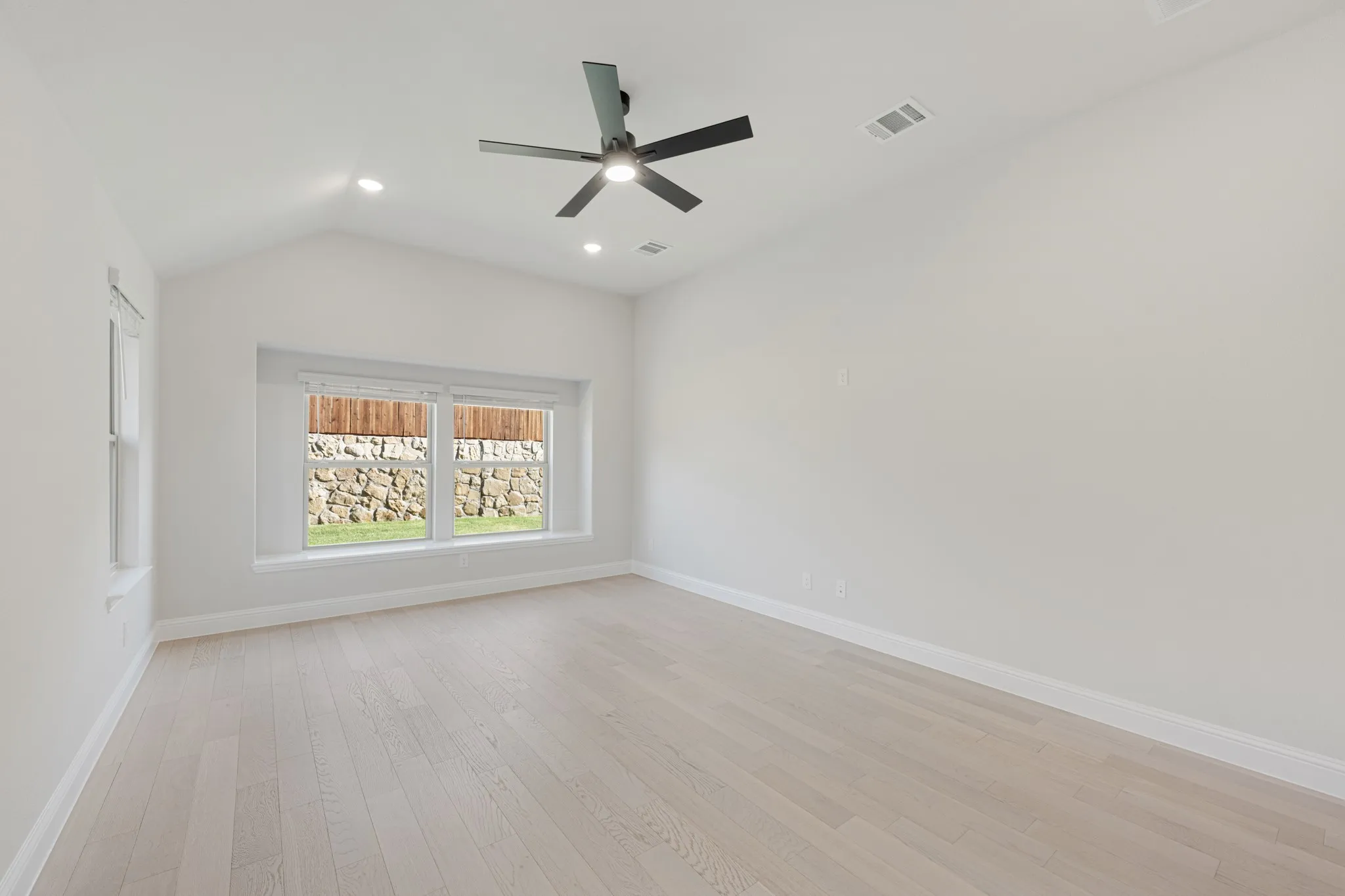 Single Family Residence For Sale in Denton County , 13113 Limestone Street, Providence Village, Texas 76227, 5 Bedroom, 4 Bathroom, 2 Garage spaces, 3,560 Sqft, built in 2026, mls#21381129, Real Estate Agent in Providence Village, Homes For Sale in Denton county, Homes For Sale in Providence Village, Realtor in Providence Village Texas, Real Estate Brokerage Independent Realty Texas, Luminita Cordes Realtor