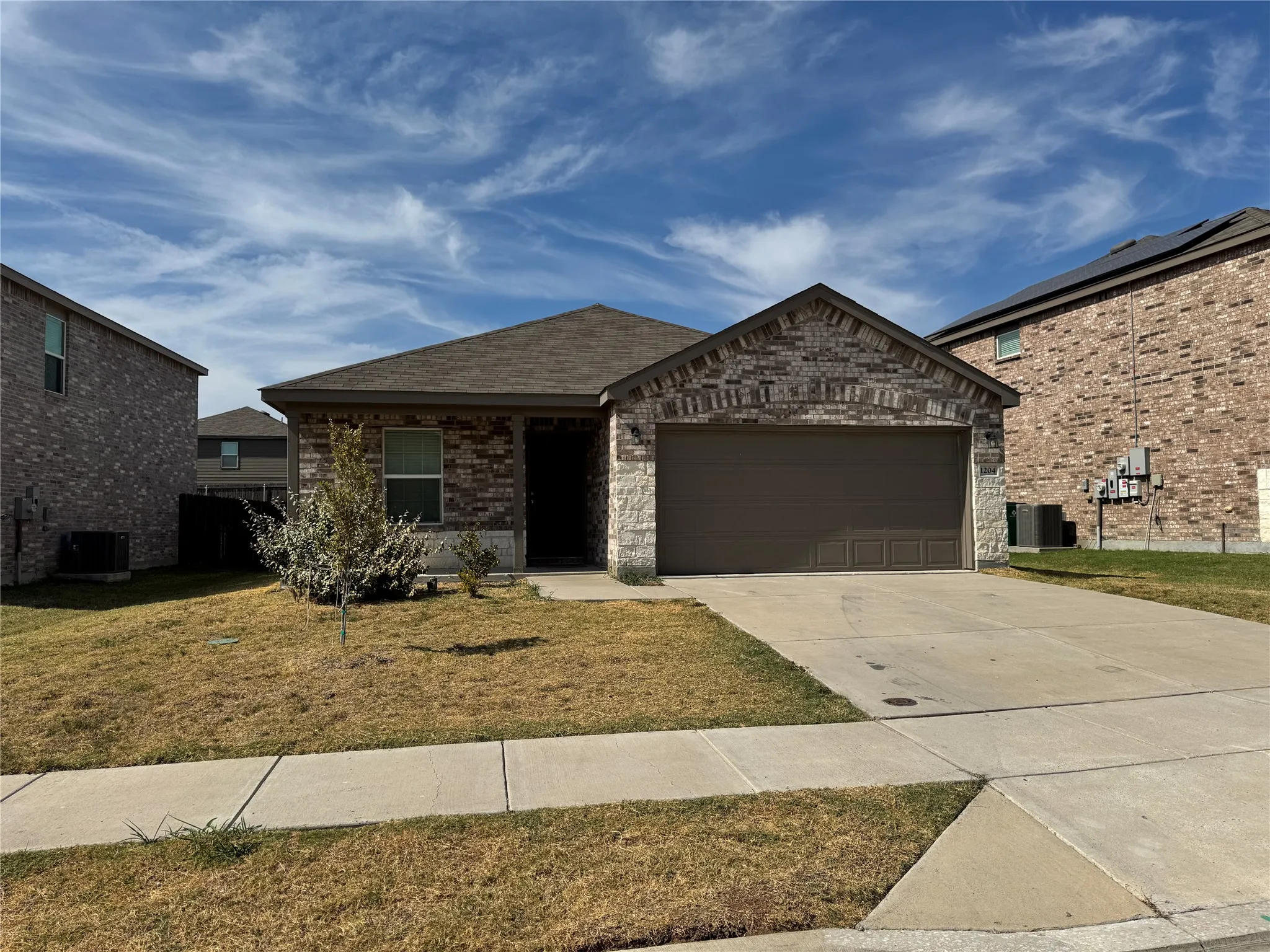 Single Family Residence For Rent in Kaufman County , 1204 Autumn Mist Lane, Forney, Texas 75126, 3 Bedroom, 2 Bathroom, 2 Garage spaces, 1,525 Sqft, built in 2022, mls#21384461, Real Estate Agent in Forney, Homes For Rent in Kaufman county, Homes For Rent in Forney, Realtor in Forney Texas, Real Estate Brokerage Independent Realty Texas, Luminita Cordes Realtor