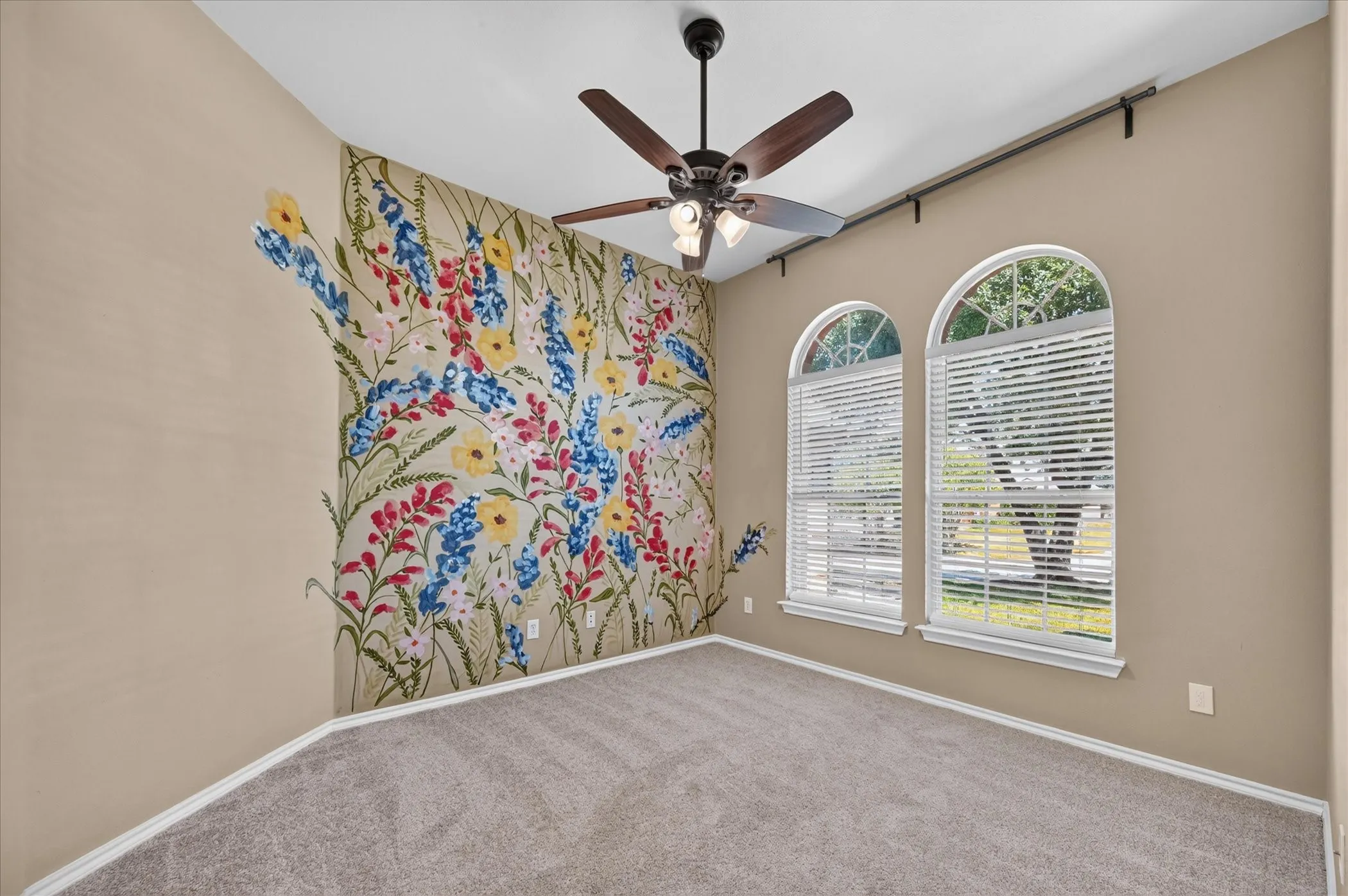 Single Family Residence For Sale in Denton County , 2720 Windstone Way, Corinth, Texas 76210, 3 Bedroom, 2 Bathroom, 2 Garage spaces, 1,887 Sqft, built in 1999, mls#21385884, Real Estate Agent in Corinth, Homes For Sale in Denton county, Homes For Sale in Corinth, Realtor in Corinth Texas, Real Estate Brokerage Independent Realty Texas, Luminita Cordes Realtor