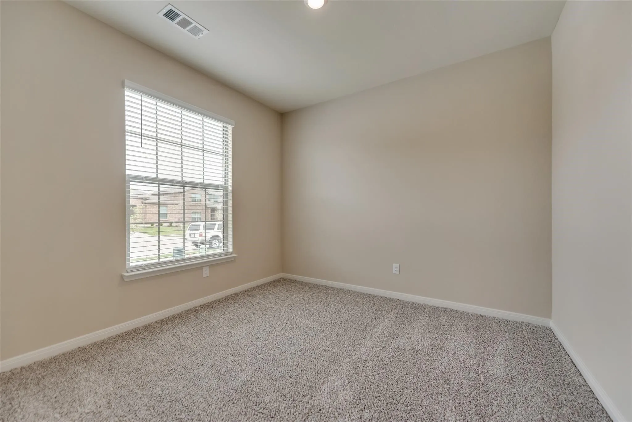 Single Family Residence For Rent in Collin County , 291 Wandering Stream Way, Princeton, Texas 75407, 4 Bedroom, 2 Bathroom, 2 Garage spaces, 1,803 Sqft, built in 2020, mls#21385836, Real Estate Agent in Princeton, Homes For Rent in Collin county, Homes For Rent in Princeton, Realtor in Princeton Texas, Real Estate Brokerage Independent Realty Texas, Luminita Cordes Realtor