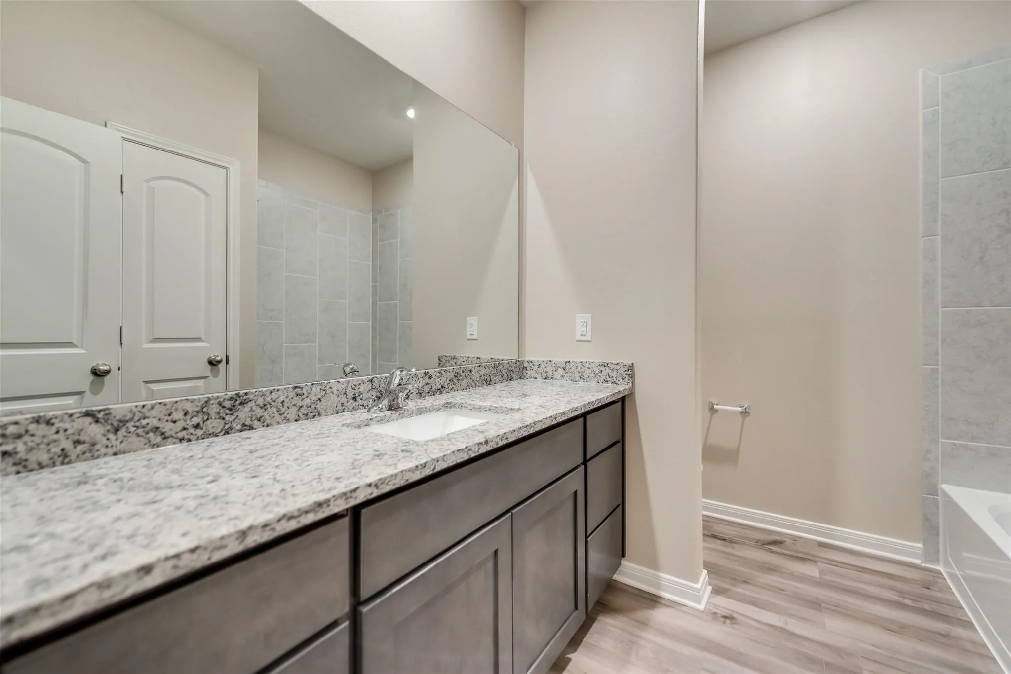 Single Family Residence For Rent in Collin County , 291 Wandering Stream Way, Princeton, Texas 75407, 4 Bedroom, 2 Bathroom, 2 Garage spaces, 1,803 Sqft, built in 2020, mls#21385836, Real Estate Agent in Princeton, Homes For Rent in Collin county, Homes For Rent in Princeton, Realtor in Princeton Texas, Real Estate Brokerage Independent Realty Texas, Luminita Cordes Realtor