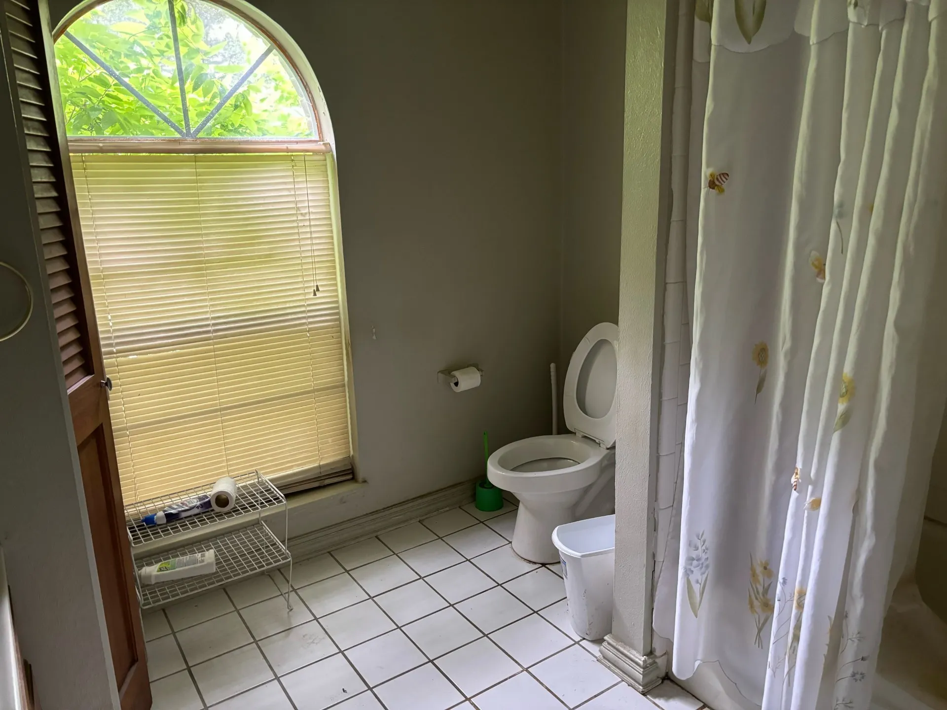 Single Family Residence For Rent in Collin County , 1004 Middle Cove Drive, Plano, Texas 75023, 1 Bedroom, 1 Bathroom, Garage spaces, 130 Sqft, built in 1974, mls#21385890, Real Estate Agent in Plano, Homes For Rent in Collin county, Homes For Rent in Plano, Realtor in Plano Texas, Real Estate Brokerage Independent Realty Texas, Luminita Cordes Realtor