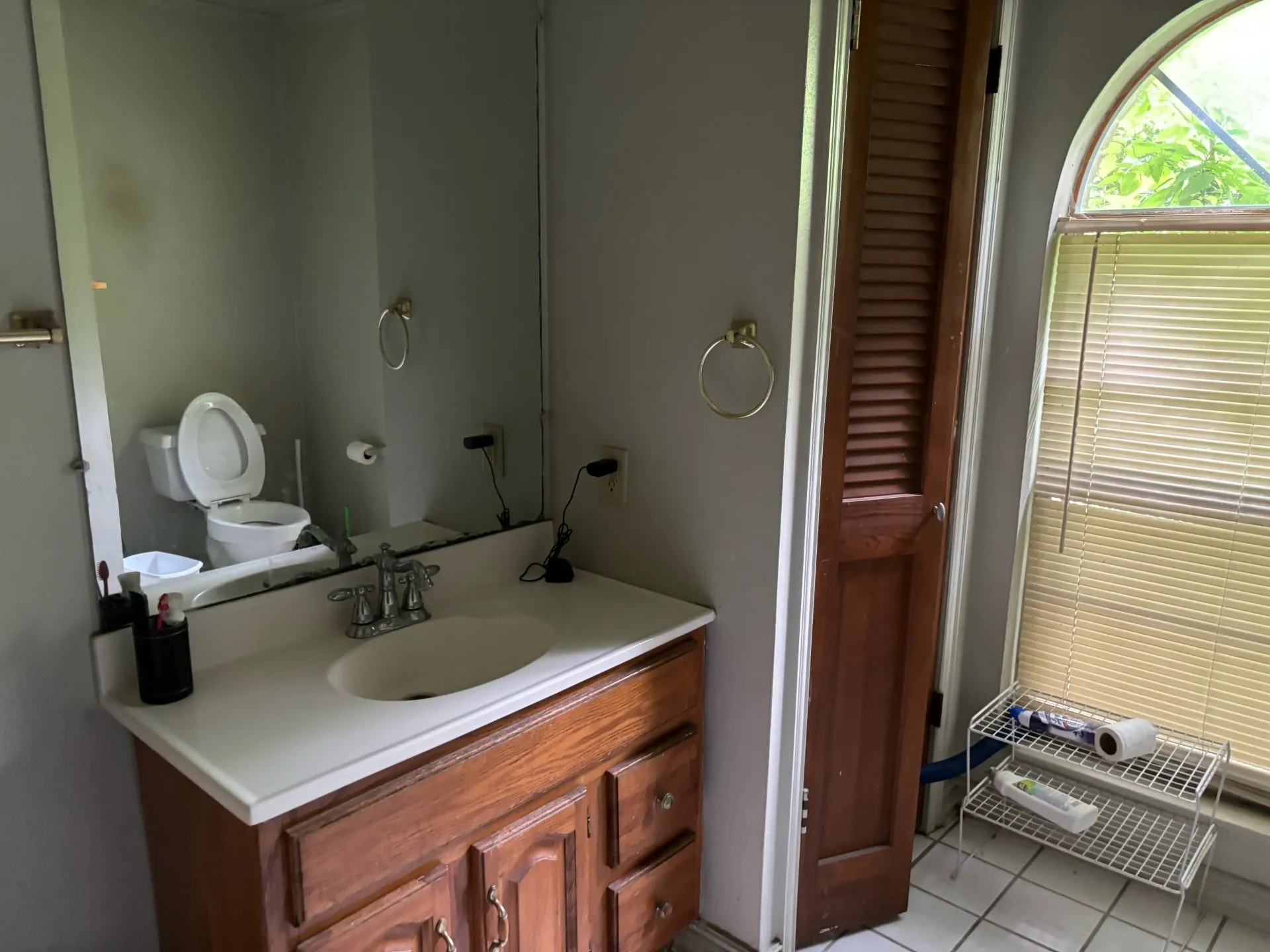 Single Family Residence For Rent in Collin County , 1004 Middle Cove Drive, Plano, Texas 75023, 1 Bedroom, 1 Bathroom, Garage spaces, 130 Sqft, built in 1974, mls#21385890, Real Estate Agent in Plano, Homes For Rent in Collin county, Homes For Rent in Plano, Realtor in Plano Texas, Real Estate Brokerage Independent Realty Texas, Luminita Cordes Realtor