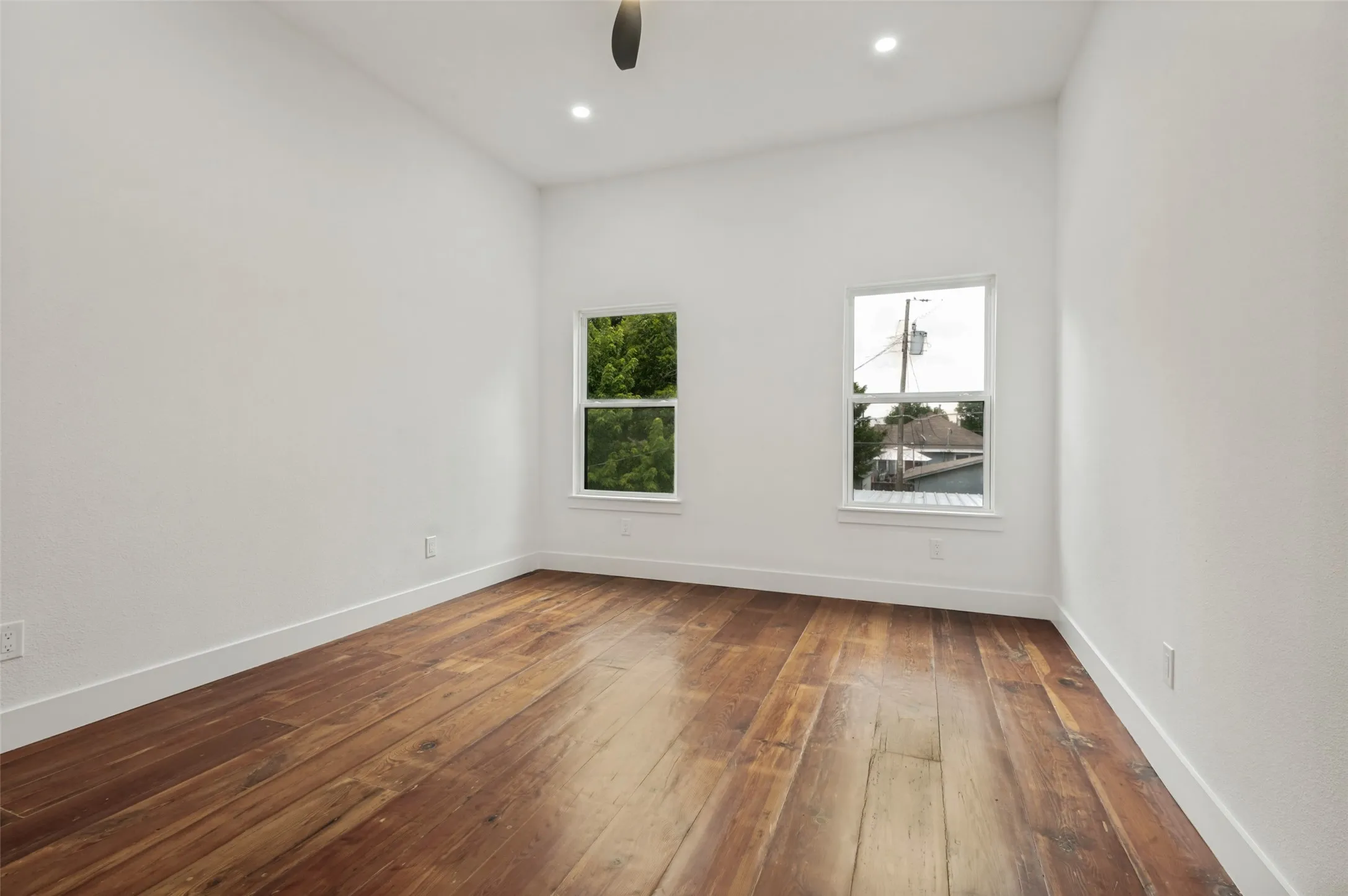 3rd Bedroom upstairs