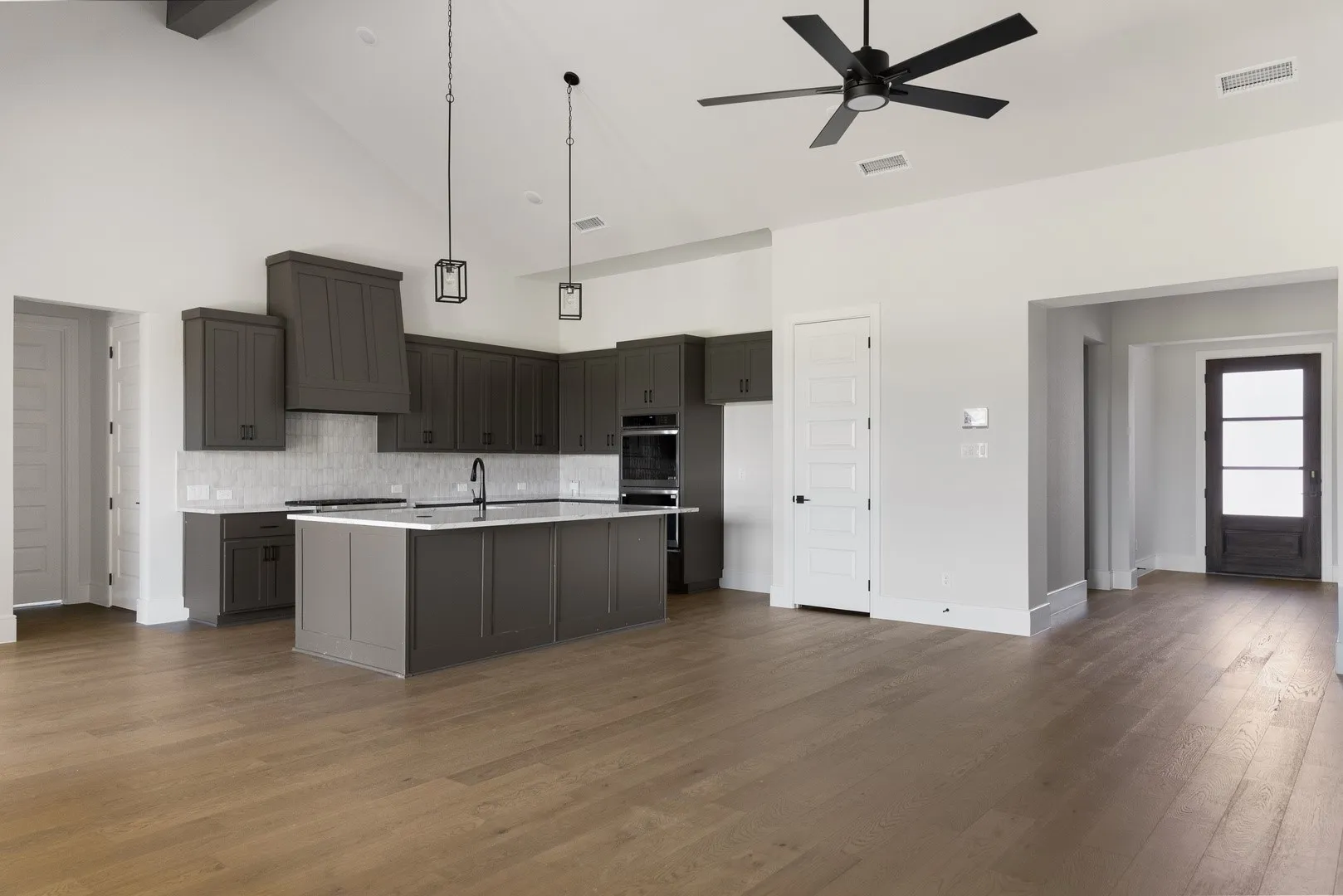 1217 Governors Blvd-09.10.2026-GRNWRKS Media-15