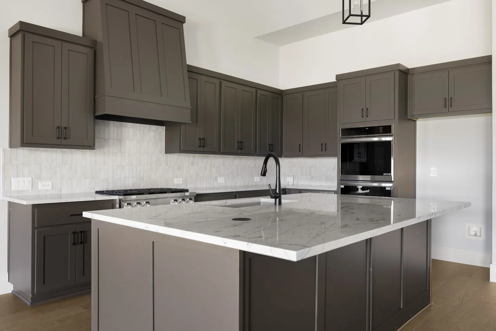1217 Governors Blvd-09.10.2026-GRNWRKS Media-12