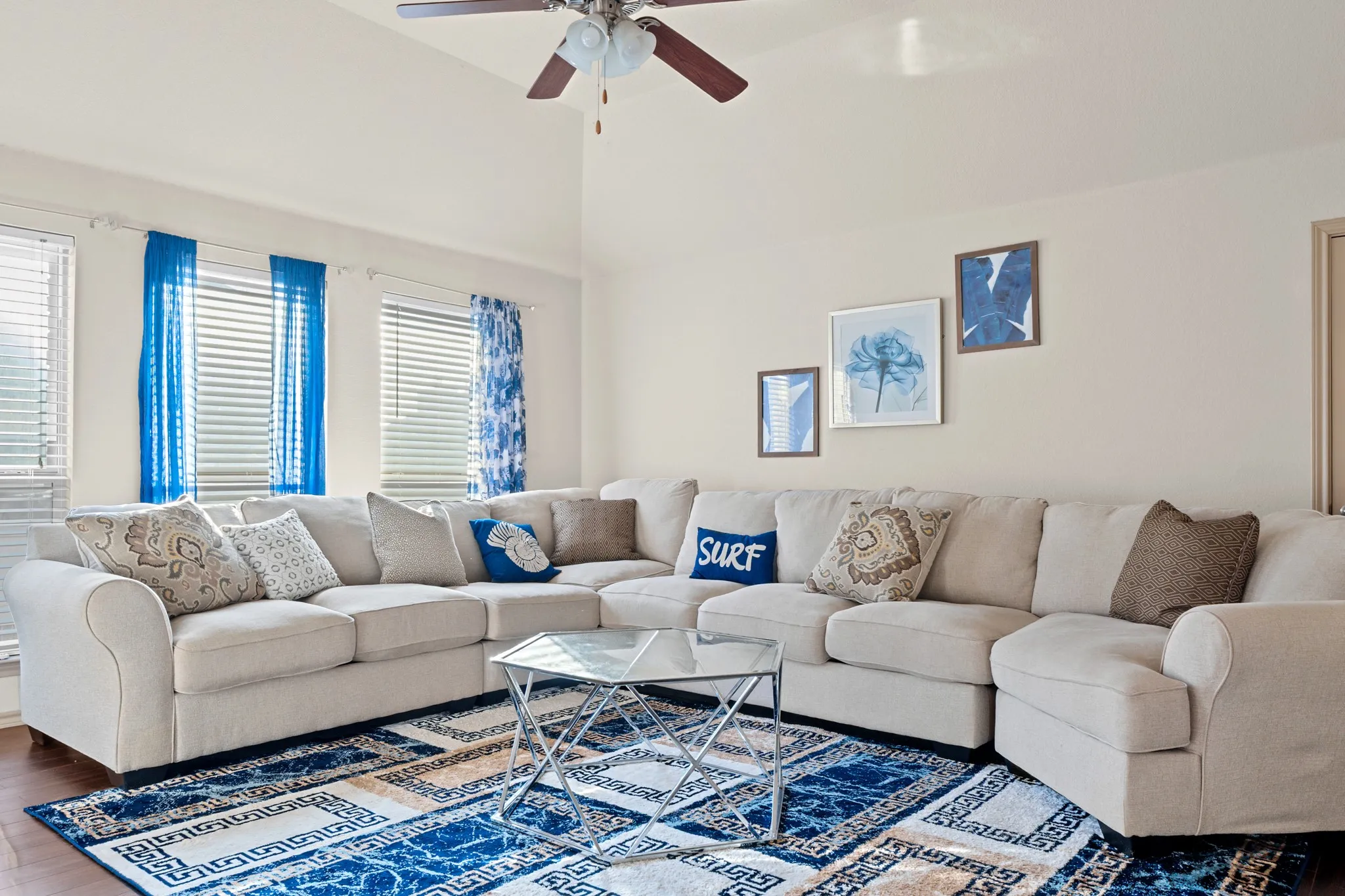 Single Family Residence For Rent in Tarrant County , 428 Running Water Trail, Fort Worth, Texas 76131, 4 Bedroom, 4 Bathroom, 2 Garage spaces, 2,937 Sqft, built in 2011, mls#21384808, Real Estate Agent in Fort Worth, Homes For Rent in Tarrant county, Homes For Rent in Fort Worth, Realtor in Fort Worth Texas, Real Estate Brokerage Independent Realty Texas, Luminita Cordes Realtor