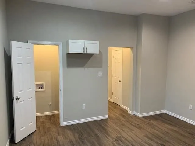 Duplex For Rent in Grayson County , 821 W Day Street 823, Denison, Texas 75020, 1 Bedroom, 1 Bathroom, Garage spaces, 719 Sqft, built in 1900, mls#21385913, Real Estate Agent in Denison, Homes For Rent in Grayson county, Homes For Rent in Denison, Realtor in Denison Texas, Real Estate Brokerage Independent Realty Texas, Luminita Cordes Realtor