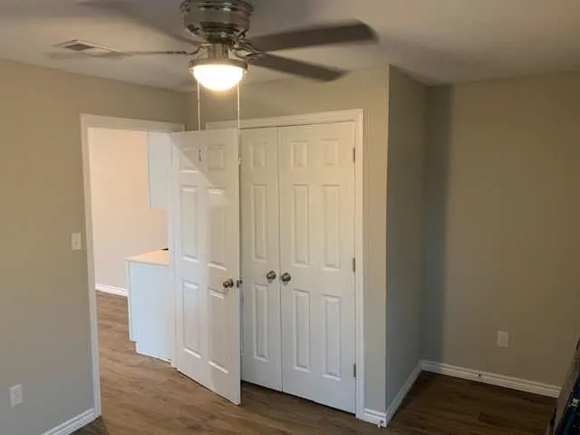 Duplex For Rent in Grayson County , 821 W Day Street 823, Denison, Texas 75020, 1 Bedroom, 1 Bathroom, Garage spaces, 719 Sqft, built in 1900, mls#21385913, Real Estate Agent in Denison, Homes For Rent in Grayson county, Homes For Rent in Denison, Realtor in Denison Texas, Real Estate Brokerage Independent Realty Texas, Luminita Cordes Realtor