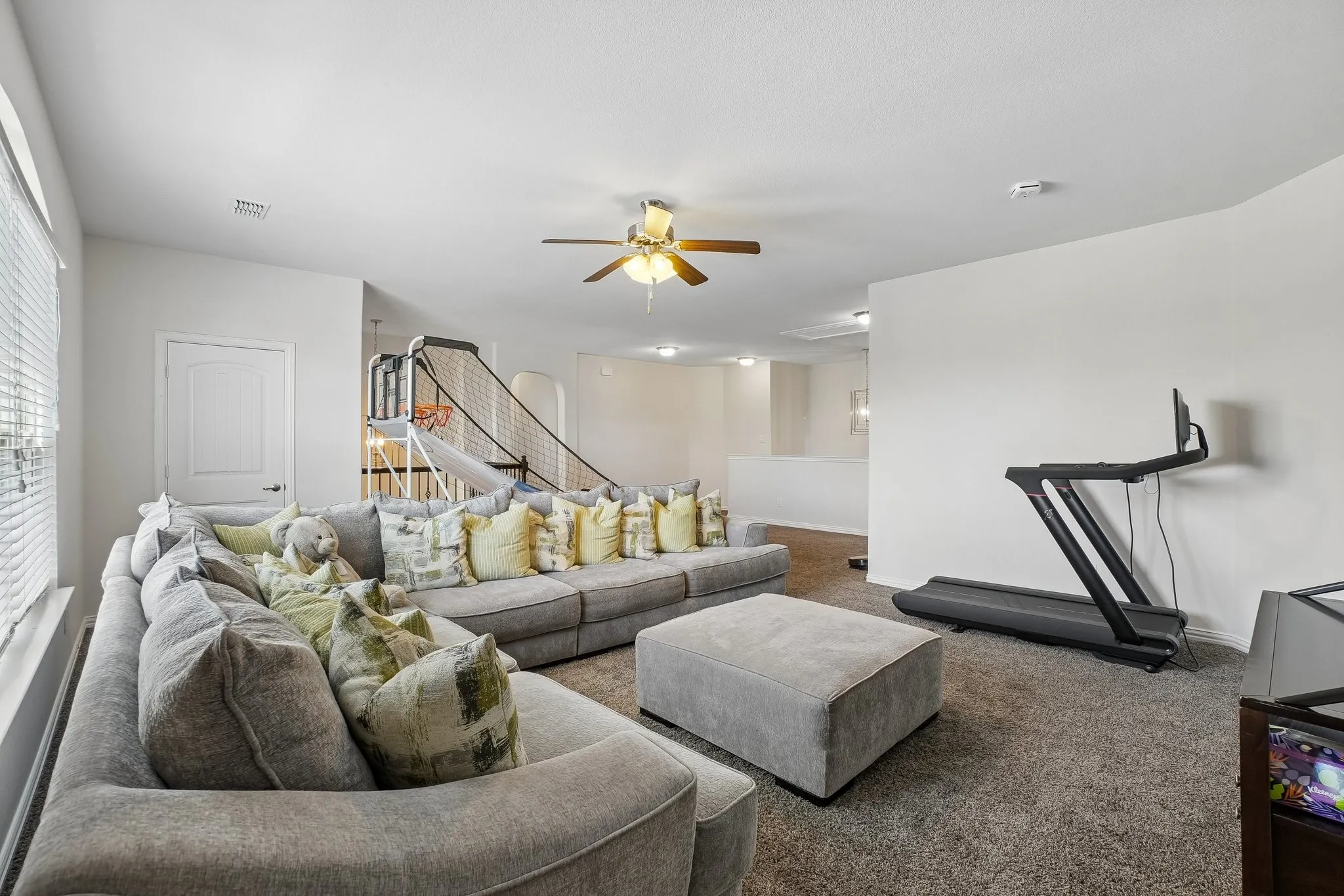 Single Family Residence For Sale in Ellis County , 706 Dover Drive, Midlothian, Texas 76065, 5 Bedroom, 4 Bathroom, 3 Garage spaces, 3,195 Sqft, built in 2018, mls#21385856, Real Estate Agent in Midlothian, Homes For Sale in Ellis county, Homes For Sale in Midlothian, Realtor in Midlothian Texas, Real Estate Brokerage Independent Realty Texas, Luminita Cordes Realtor