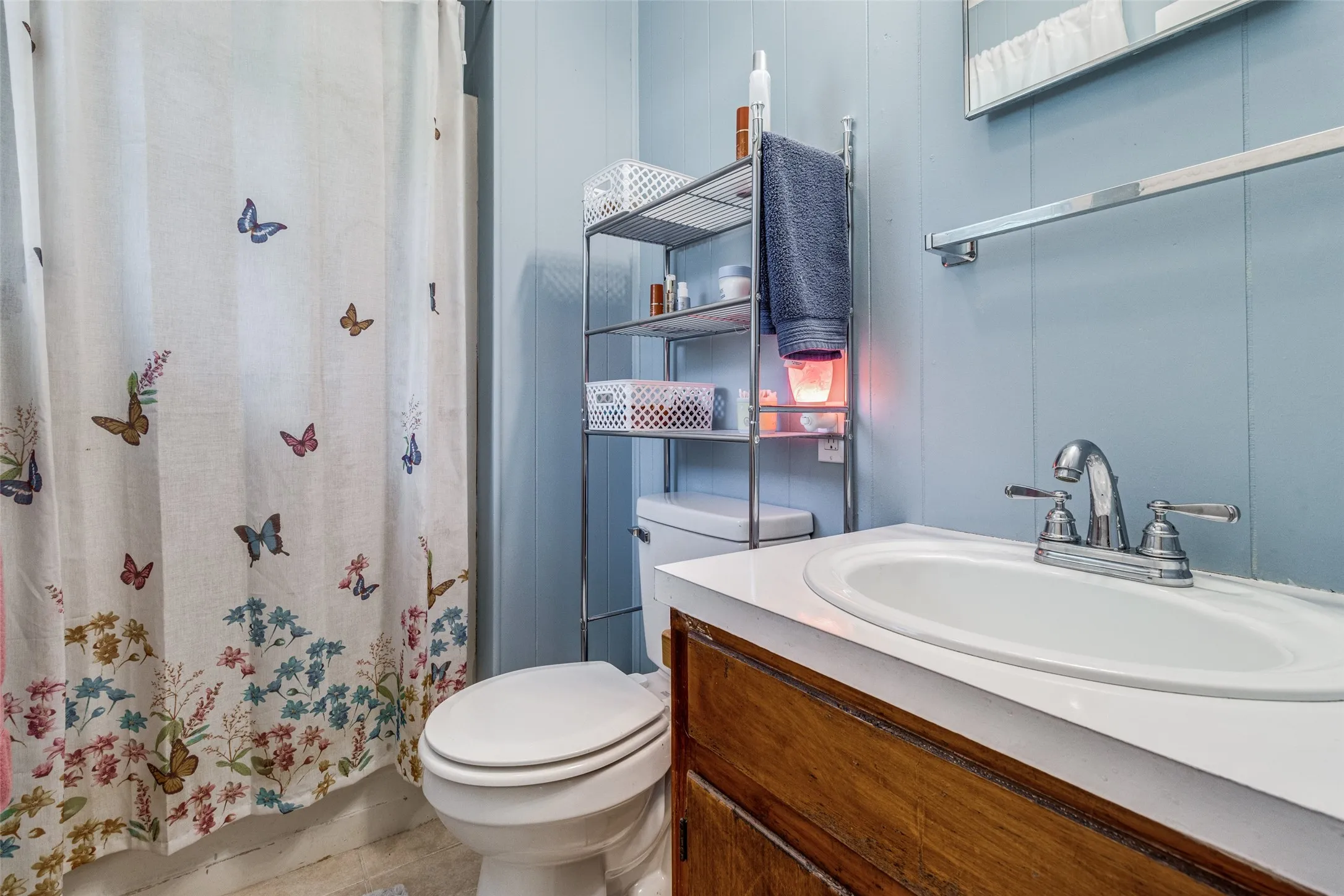 Single Family Residence For Rent in Fannin County , 809 Beech Street, Bonham, Texas 75418, 3 Bedroom, 2 Bathroom, Garage spaces, 1,786 Sqft, built in 1980, mls#21385921, Real Estate Agent in Bonham, Homes For Rent in Fannin county, Homes For Rent in Bonham, Realtor in Bonham Texas, Real Estate Brokerage Independent Realty Texas, Luminita Cordes Realtor