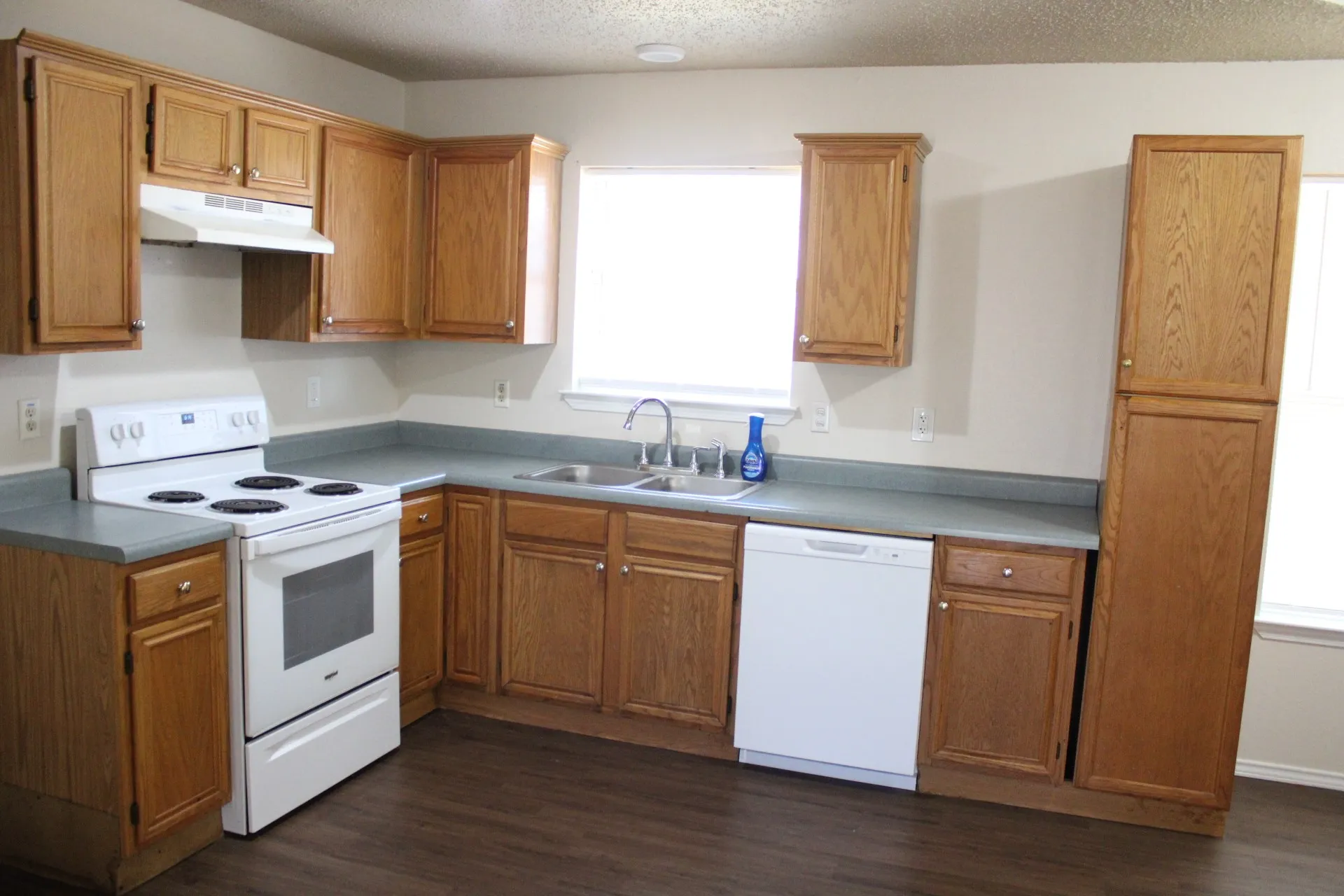 Single Family Residence For Sale in Kaufman County , 307 Briar Creek Drive, Crandall, Texas 75114, 4 Bedroom, 1 Bathroom, Garage spaces, 1,296 Sqft, built in 1991, mls#21380199, Real Estate Agent in Crandall, Homes For Sale in Kaufman county, Homes For Sale in Crandall, Realtor in Crandall Texas, Real Estate Brokerage Independent Realty Texas, Luminita Cordes Realtor