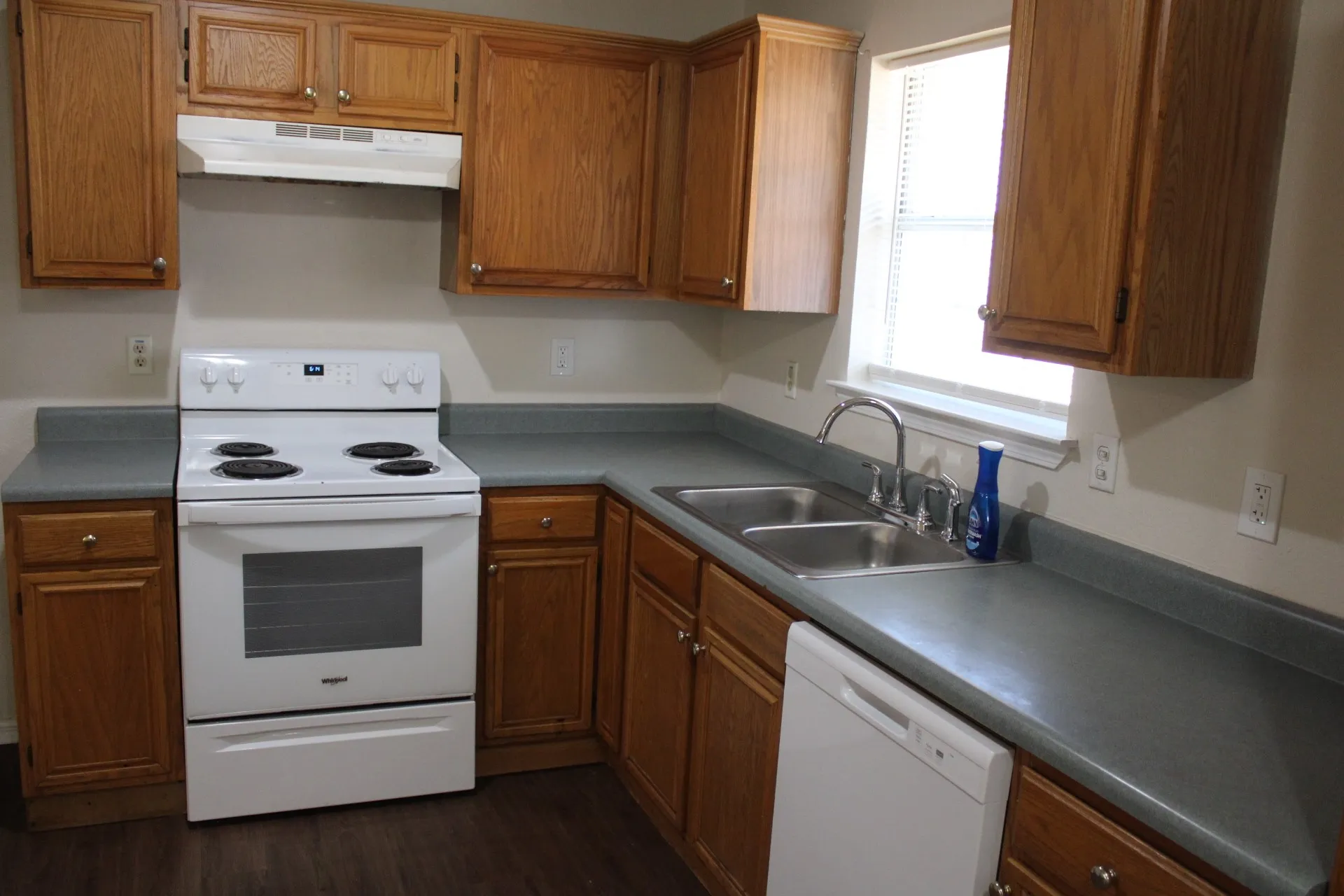 Single Family Residence For Sale in Kaufman County , 307 Briar Creek Drive, Crandall, Texas 75114, 4 Bedroom, 1 Bathroom, Garage spaces, 1,296 Sqft, built in 1991, mls#21380199, Real Estate Agent in Crandall, Homes For Sale in Kaufman county, Homes For Sale in Crandall, Realtor in Crandall Texas, Real Estate Brokerage Independent Realty Texas, Luminita Cordes Realtor