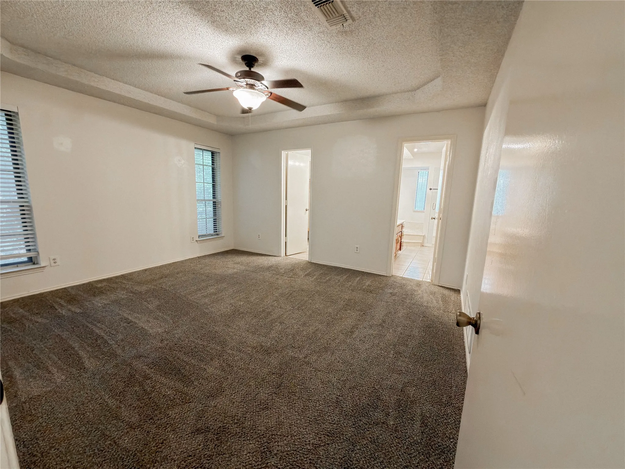 Single Family Residence For Rent in Dallas County , 520 Sumac Place, De Soto, Texas 75115, 3 Bedroom, 2 Bathroom, 2 Garage spaces, 2,067 Sqft, built in 1984, mls#21385938, Real Estate Agent in De Soto, Homes For Rent in Dallas county, Homes For Rent in De Soto, Realtor in De Soto Texas, Real Estate Brokerage Independent Realty Texas, Luminita Cordes Realtor