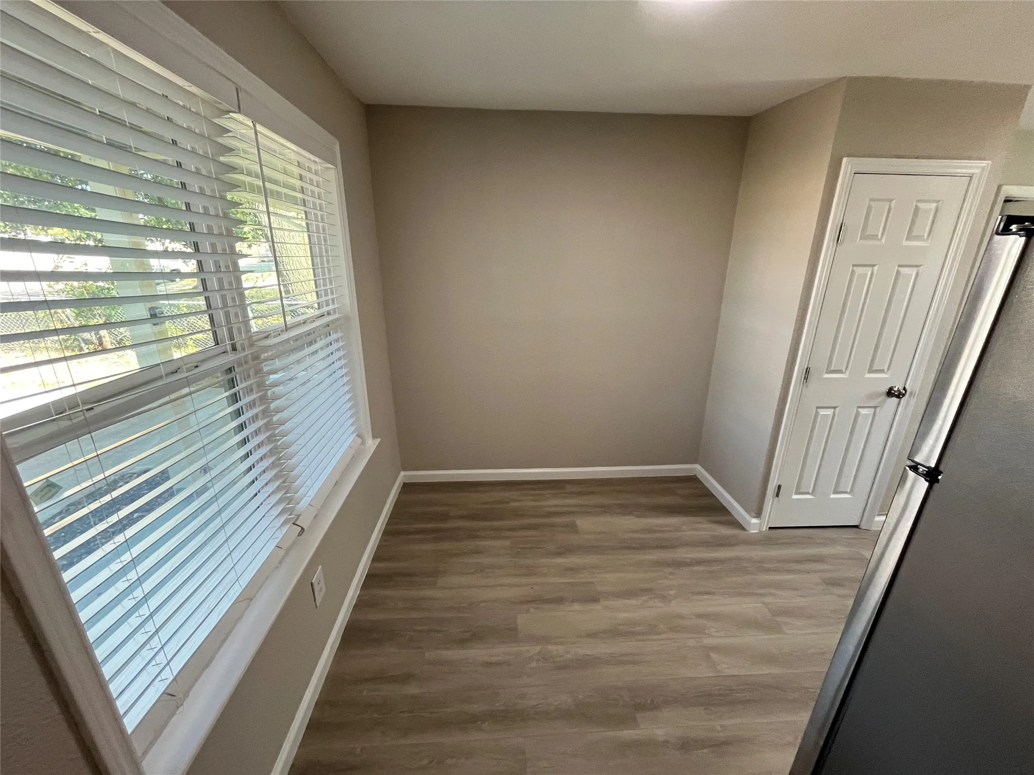 Single Family Residence For Rent in Dallas County , 704 Wilkinson Drive, Mesquite, Texas 75149, 3 Bedroom, 1 Bathroom, Garage spaces, 891 Sqft, built in 1954, mls#21371795, Real Estate Agent in Mesquite, Homes For Rent in Dallas county, Homes For Rent in Mesquite, Realtor in Mesquite Texas, Real Estate Brokerage Independent Realty Texas, Luminita Cordes Realtor
