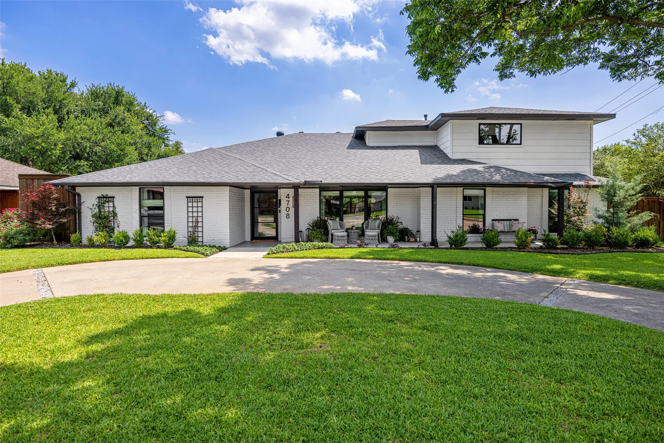Single Family Residence For Sale in Dallas County , 4708 Forest Bend Road, Dallas, Texas 75244, 4 Bedroom, 6 Bathroom, 2 Garage spaces, 3,417 Sqft, built in 1967, mls#21384469, Real Estate Agent in Dallas, Homes For Sale in Dallas county, Homes For Sale in Dallas, Realtor in Dallas Texas, Real Estate Brokerage Independent Realty Texas, Luminita Cordes Realtor