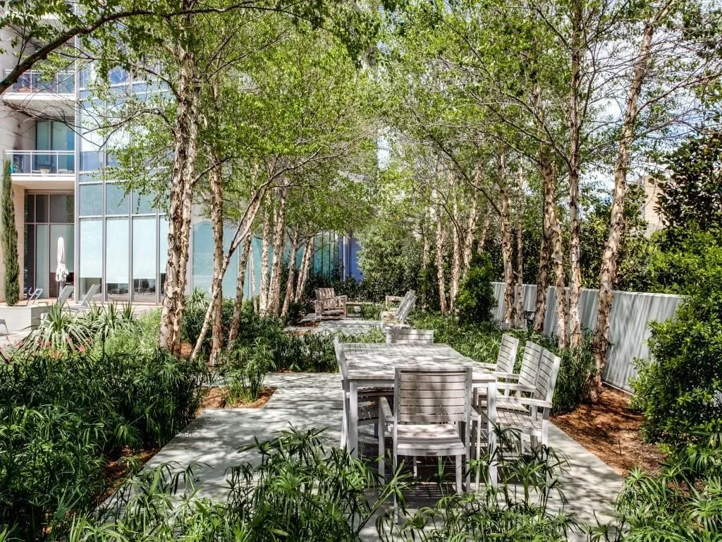 Condominium For Rent in Dallas County , 2900 Mckinnon Street 2507, Dallas, Texas 75201, 1 Bedroom, 2 Bathroom, 2 Garage spaces, 881 Sqft, built in 2005, mls#21383003, Real Estate Agent in Dallas, Homes For Rent in Dallas county, Homes For Rent in Dallas, Realtor in Dallas Texas, Real Estate Brokerage Independent Realty Texas, Luminita Cordes Realtor