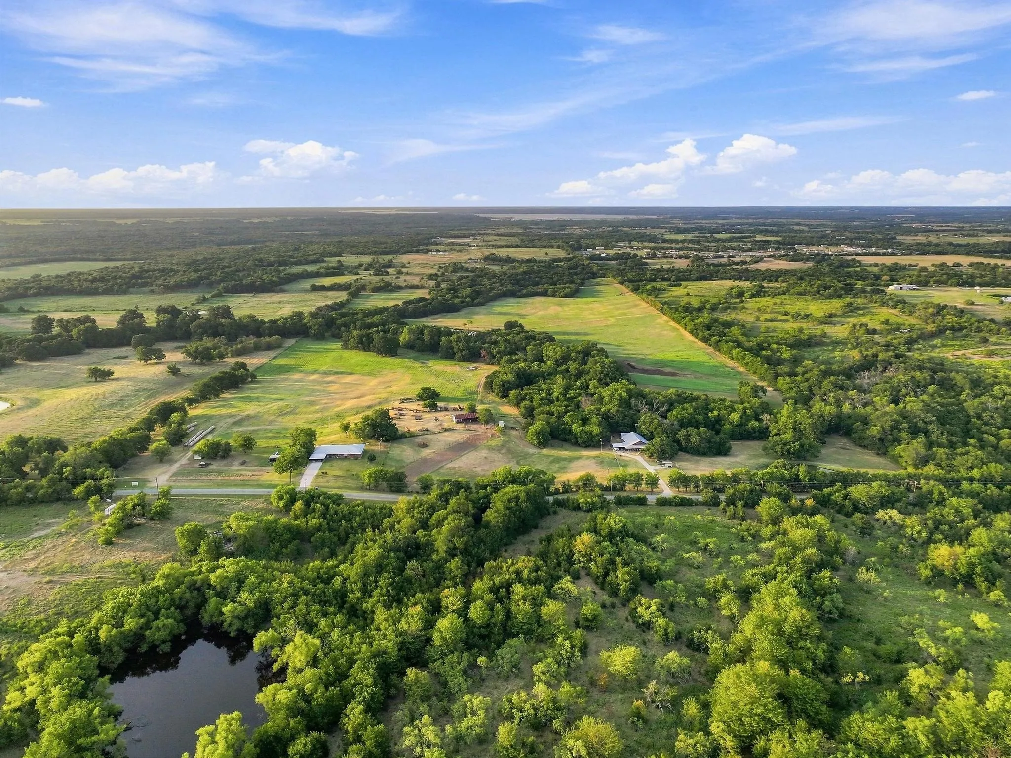 Farm For Sale in Grayson County , 3303 & 3407 Gage Road, Sherman, Texas 75092, 3 Bedroom, 3 Bathroom, 2 Garage spaces, 1,750 Sqft, built in 2015, mls#21364227, Real Estate Agent in Sherman, Homes For Sale in Grayson county, Homes For Sale in Sherman, Realtor in Sherman Texas, Real Estate Brokerage Independent Realty Texas, Luminita Cordes Realtor