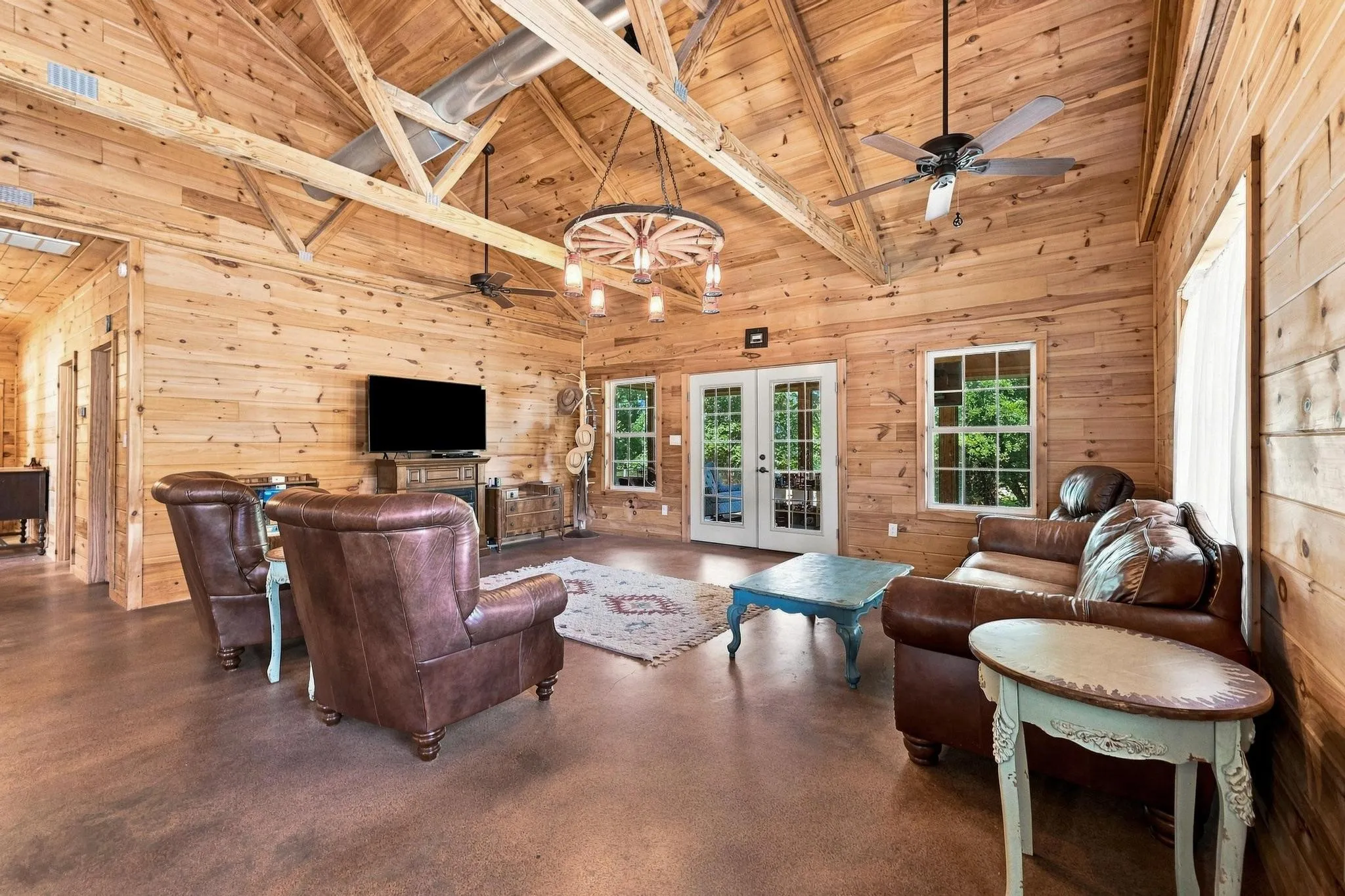 Farm For Sale in Grayson County , 3303 & 3407 Gage Road, Sherman, Texas 75092, 3 Bedroom, 3 Bathroom, 2 Garage spaces, 1,750 Sqft, built in 2015, mls#21364227, Real Estate Agent in Sherman, Homes For Sale in Grayson county, Homes For Sale in Sherman, Realtor in Sherman Texas, Real Estate Brokerage Independent Realty Texas, Luminita Cordes Realtor