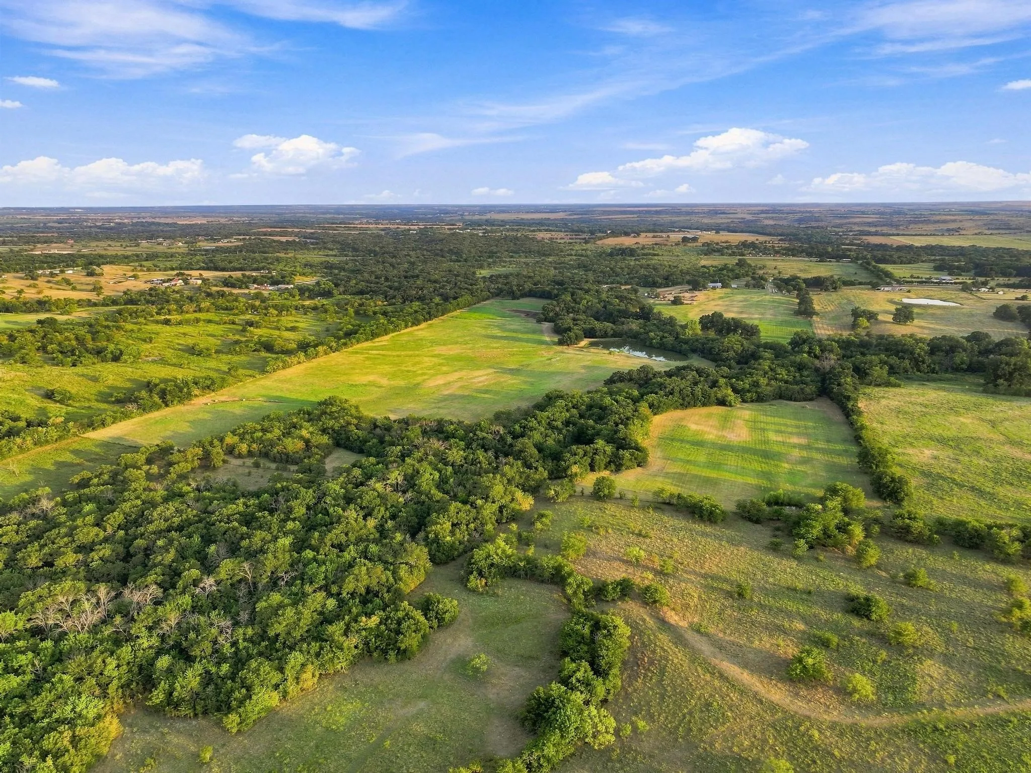 Farm For Sale in Grayson County , 3303 & 3407 Gage Road, Sherman, Texas 75092, 3 Bedroom, 3 Bathroom, 2 Garage spaces, 1,750 Sqft, built in 2015, mls#21364227, Real Estate Agent in Sherman, Homes For Sale in Grayson county, Homes For Sale in Sherman, Realtor in Sherman Texas, Real Estate Brokerage Independent Realty Texas, Luminita Cordes Realtor
