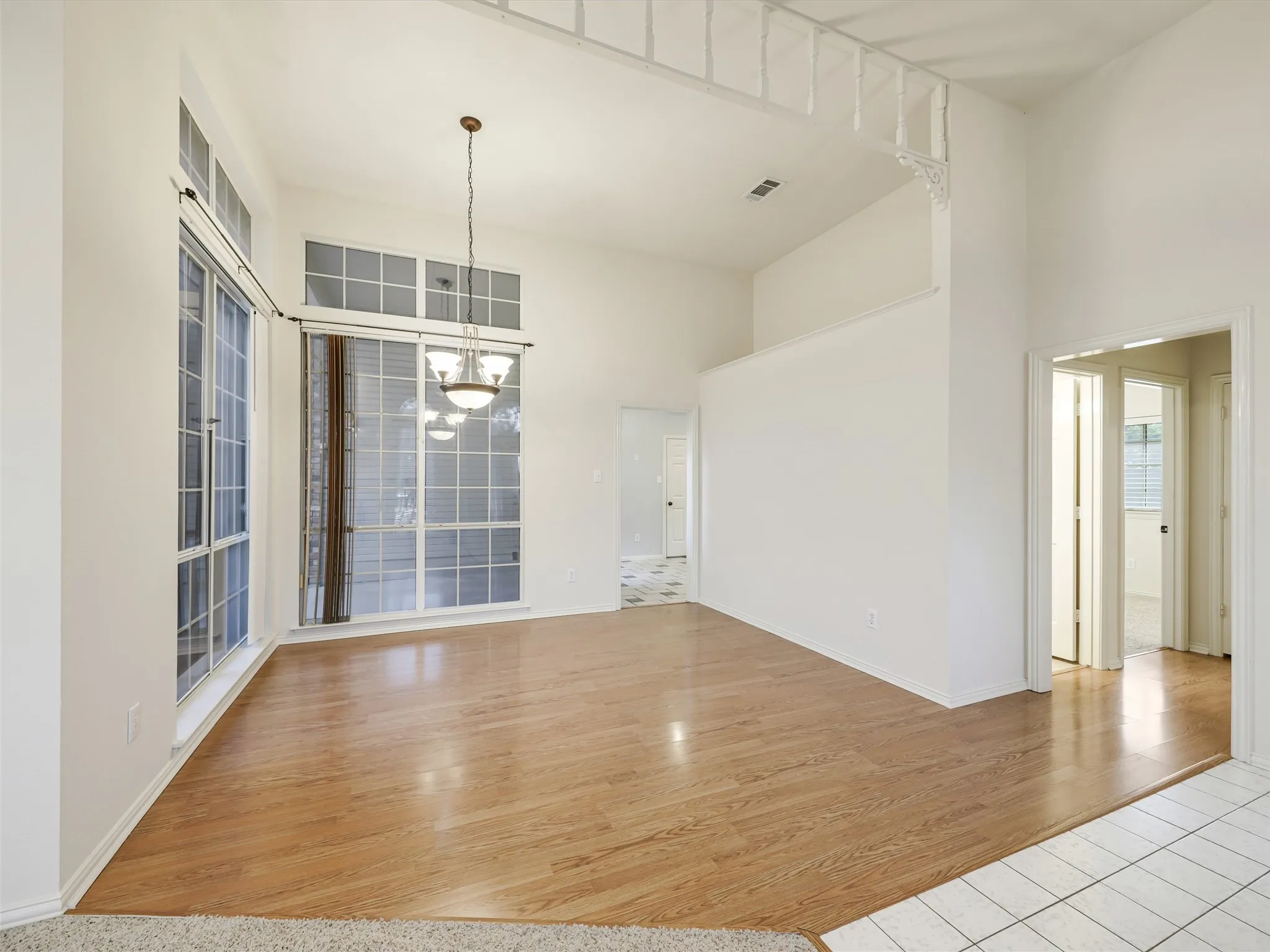 Single Family Residence For Rent in Collin County , 7836 Tournament Road, Frisco, Texas 75035, 3 Bedroom, 2 Bathroom, 2 Garage spaces, 1,597 Sqft, built in 1991, mls#21385492, Real Estate Agent in Frisco, Homes For Rent in Collin county, Homes For Rent in Frisco, Realtor in Frisco Texas, Real Estate Brokerage Independent Realty Texas, Luminita Cordes Realtor