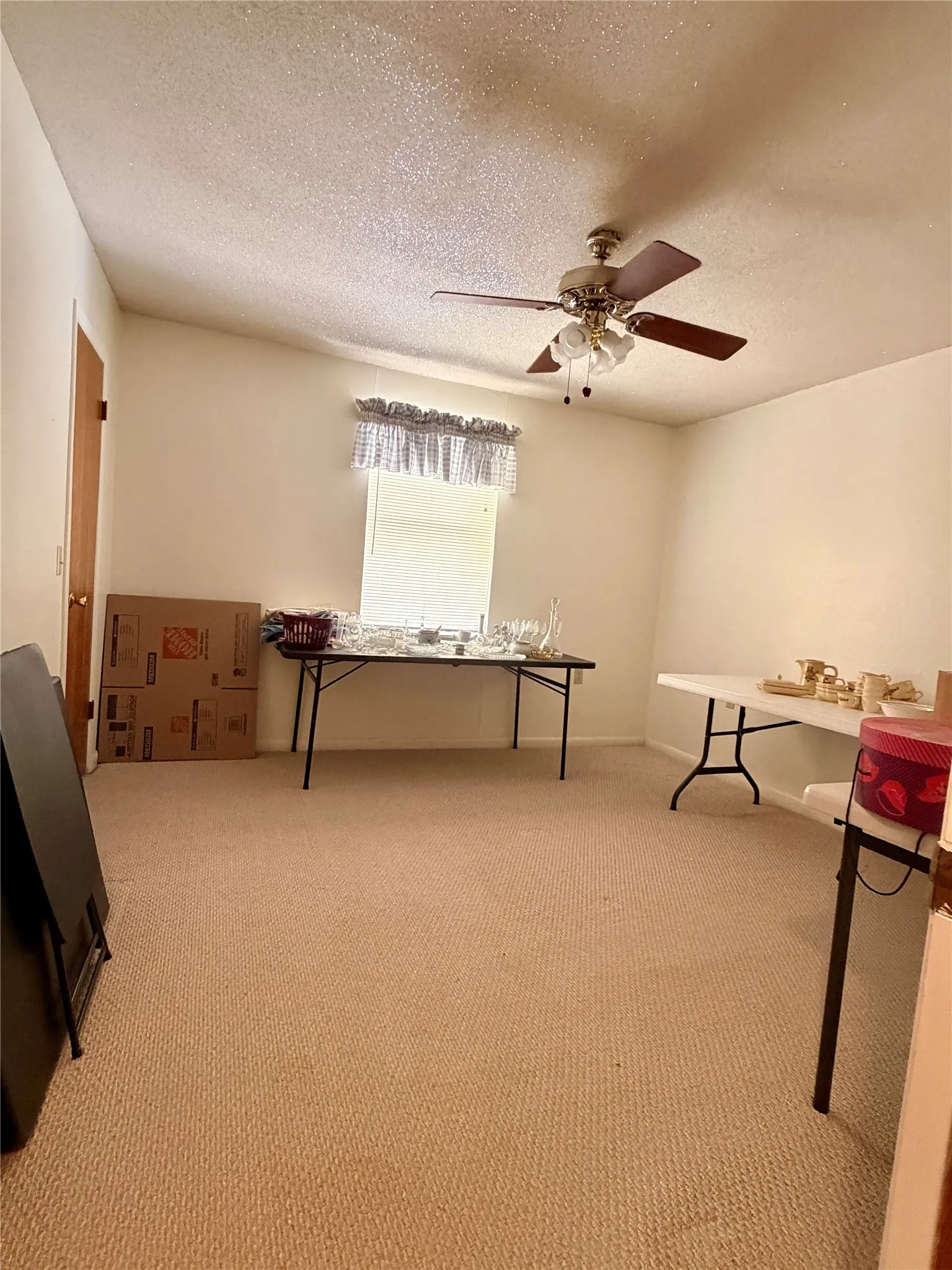 Single Family Residence For Sale in Comanche County , 200 S Speed Street, Gustine, Texas 76455, 3 Bedroom, 2 Bathroom, Garage spaces, 2,076 Sqft, built in 1979, mls#21380099, Real Estate Agent in Gustine, Homes For Sale in Comanche county, Homes For Sale in Gustine, Realtor in Gustine Texas, Real Estate Brokerage Independent Realty Texas, Luminita Cordes Realtor