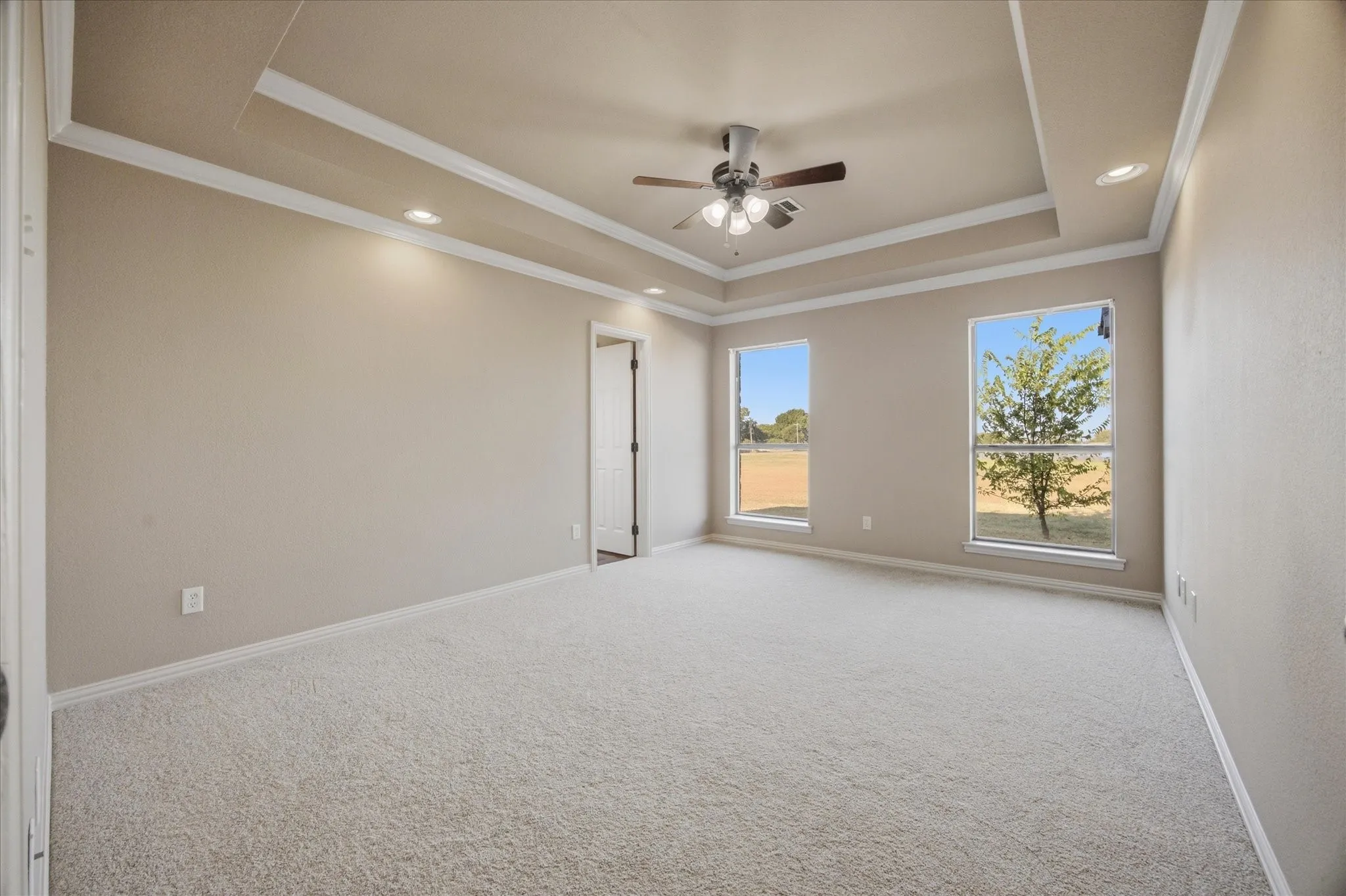 Single Family Residence For Sale in Collin County , 509 Jouette Street, Farmersville, Texas 75442, 4 Bedroom, 2 Bathroom, 2 Garage spaces, 1,705 Sqft, built in 2007, mls#21383141, Real Estate Agent in Farmersville, Homes For Sale in Collin county, Homes For Sale in Farmersville, Realtor in Farmersville Texas, Real Estate Brokerage Independent Realty Texas, Luminita Cordes Realtor
