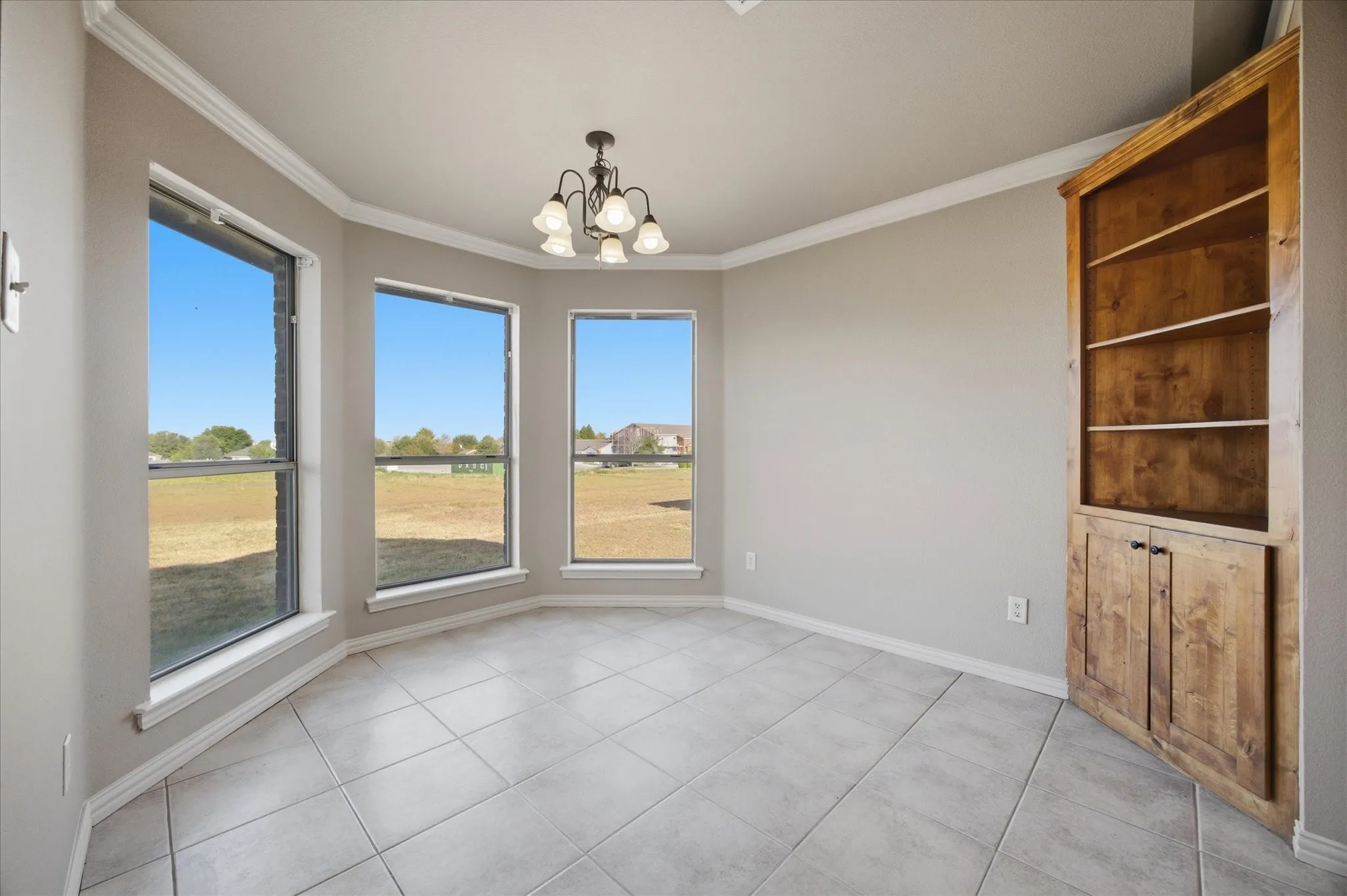 Single Family Residence For Sale in Collin County , 509 Jouette Street, Farmersville, Texas 75442, 4 Bedroom, 2 Bathroom, 2 Garage spaces, 1,705 Sqft, built in 2007, mls#21383141, Real Estate Agent in Farmersville, Homes For Sale in Collin county, Homes For Sale in Farmersville, Realtor in Farmersville Texas, Real Estate Brokerage Independent Realty Texas, Luminita Cordes Realtor
