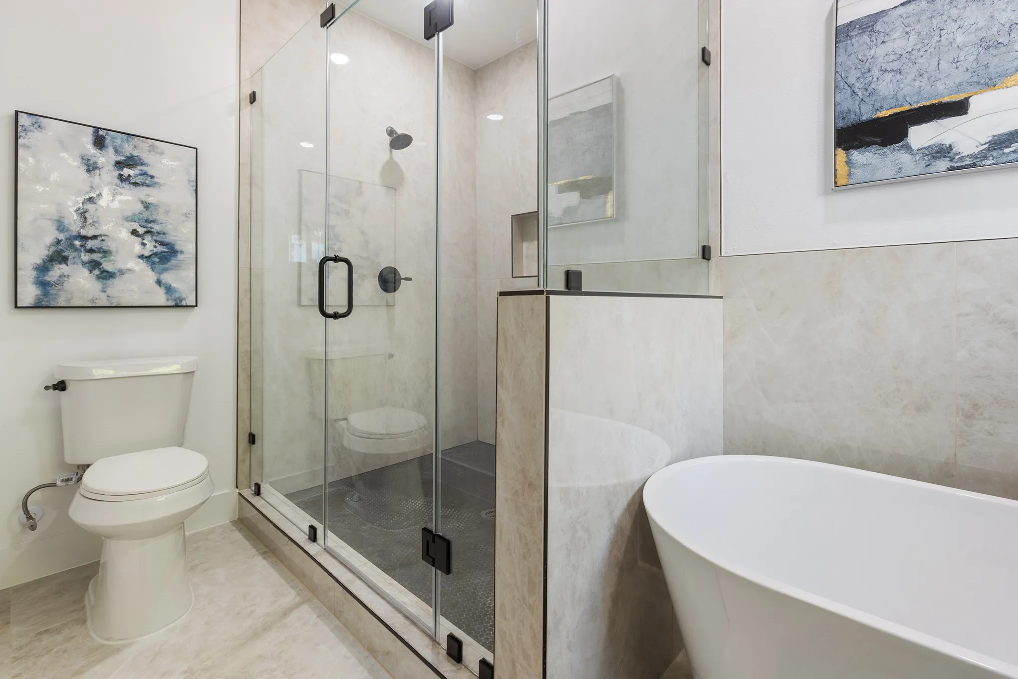 Single Family Residence For Sale in Dallas County , 920 S Montreal Avenue, Dallas, Texas 75208, 3 Bedroom, 2 Bathroom, 2 Garage spaces, 1,336 Sqft, built in 1912, mls#21377226, Real Estate Agent in Dallas, Homes For Sale in Dallas county, Homes For Sale in Dallas, Realtor in Dallas Texas, Real Estate Brokerage Independent Realty Texas, Luminita Cordes Realtor