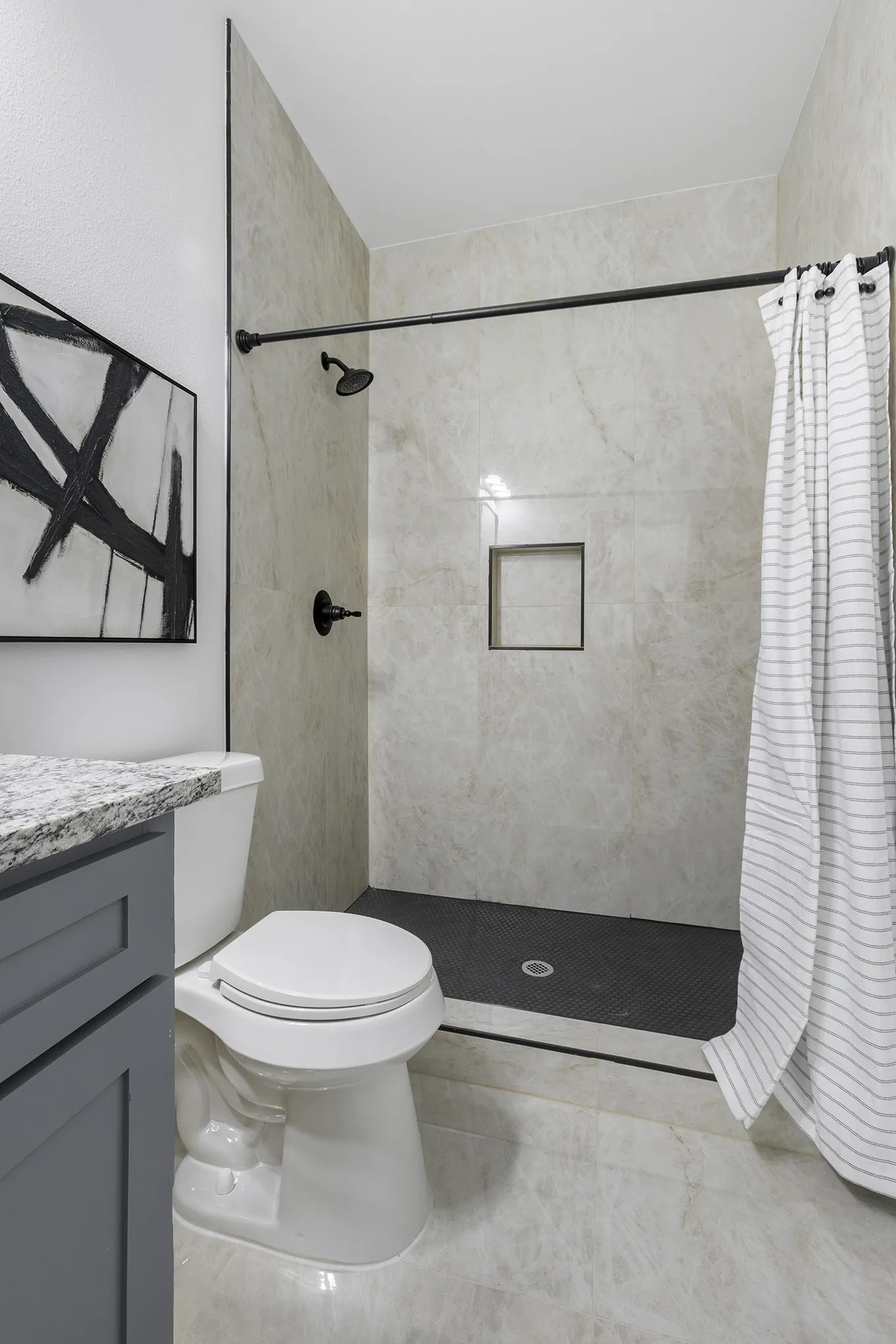 Single Family Residence For Sale in Dallas County , 920 S Montreal Avenue, Dallas, Texas 75208, 3 Bedroom, 2 Bathroom, 2 Garage spaces, 1,336 Sqft, built in 1912, mls#21377226, Real Estate Agent in Dallas, Homes For Sale in Dallas county, Homes For Sale in Dallas, Realtor in Dallas Texas, Real Estate Brokerage Independent Realty Texas, Luminita Cordes Realtor