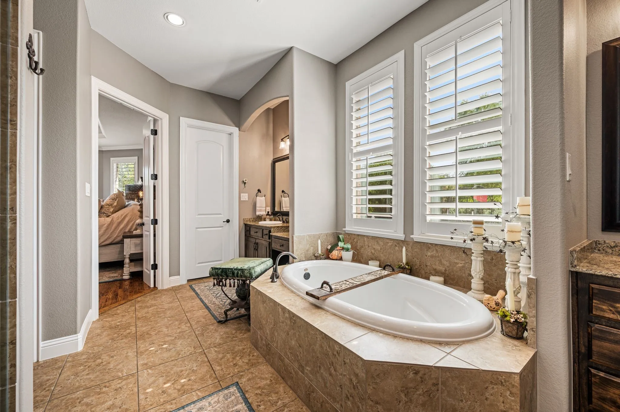 Single Family Residence For Sale in Denton County , 2890 Forest Hill Drive, Cross Roads, Texas 76227, 5 Bedroom, 4 Bathroom, 3 Garage spaces, 4,401 Sqft, built in 2012, mls#21380222, Real Estate Agent in Cross Roads, Homes For Sale in Denton county, Homes For Sale in Cross Roads, Realtor in Cross Roads Texas, Real Estate Brokerage Independent Realty Texas, Luminita Cordes Realtor