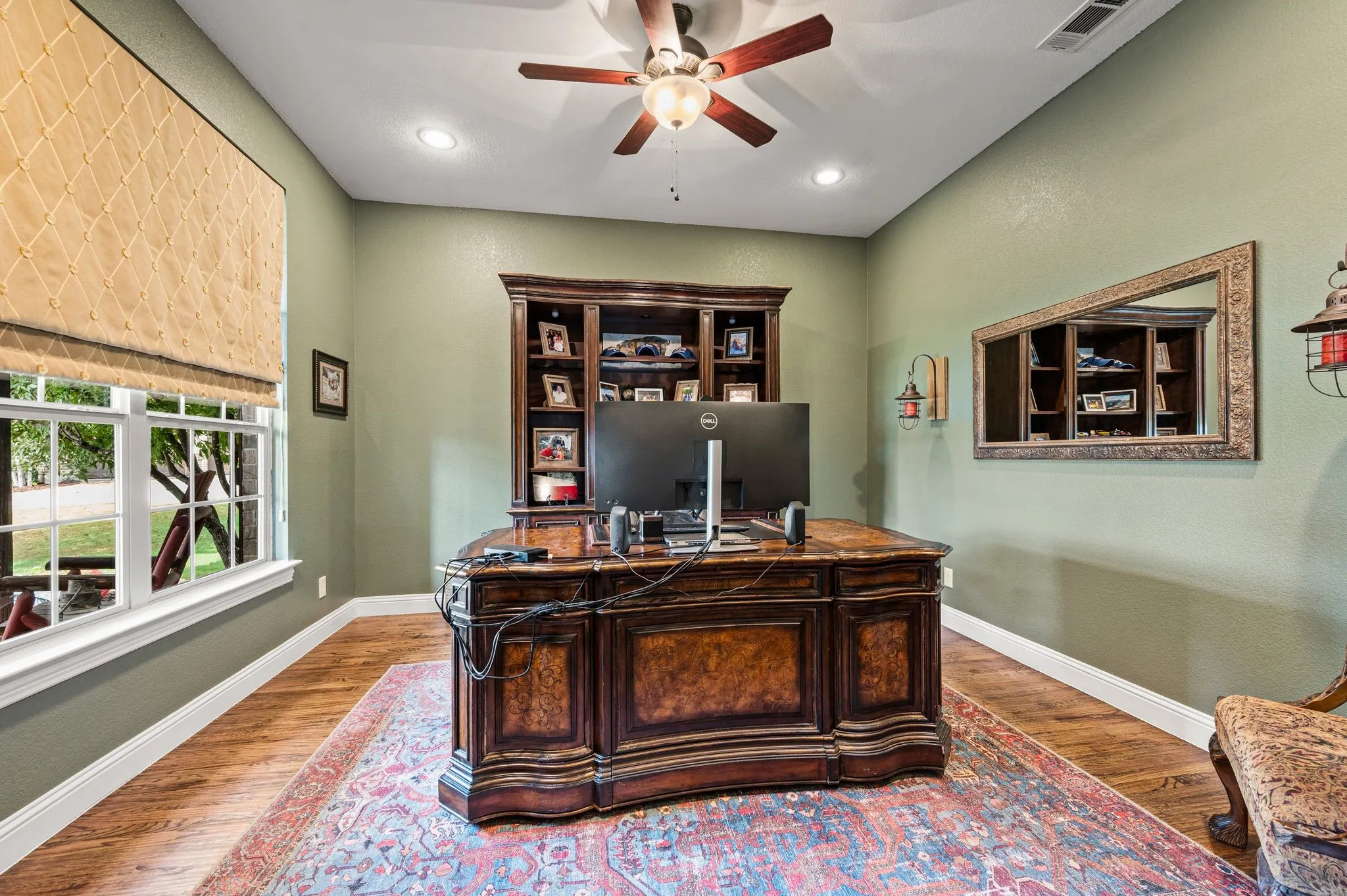 Single Family Residence For Sale in Denton County , 2890 Forest Hill Drive, Cross Roads, Texas 76227, 5 Bedroom, 4 Bathroom, 3 Garage spaces, 4,401 Sqft, built in 2012, mls#21380222, Real Estate Agent in Cross Roads, Homes For Sale in Denton county, Homes For Sale in Cross Roads, Realtor in Cross Roads Texas, Real Estate Brokerage Independent Realty Texas, Luminita Cordes Realtor