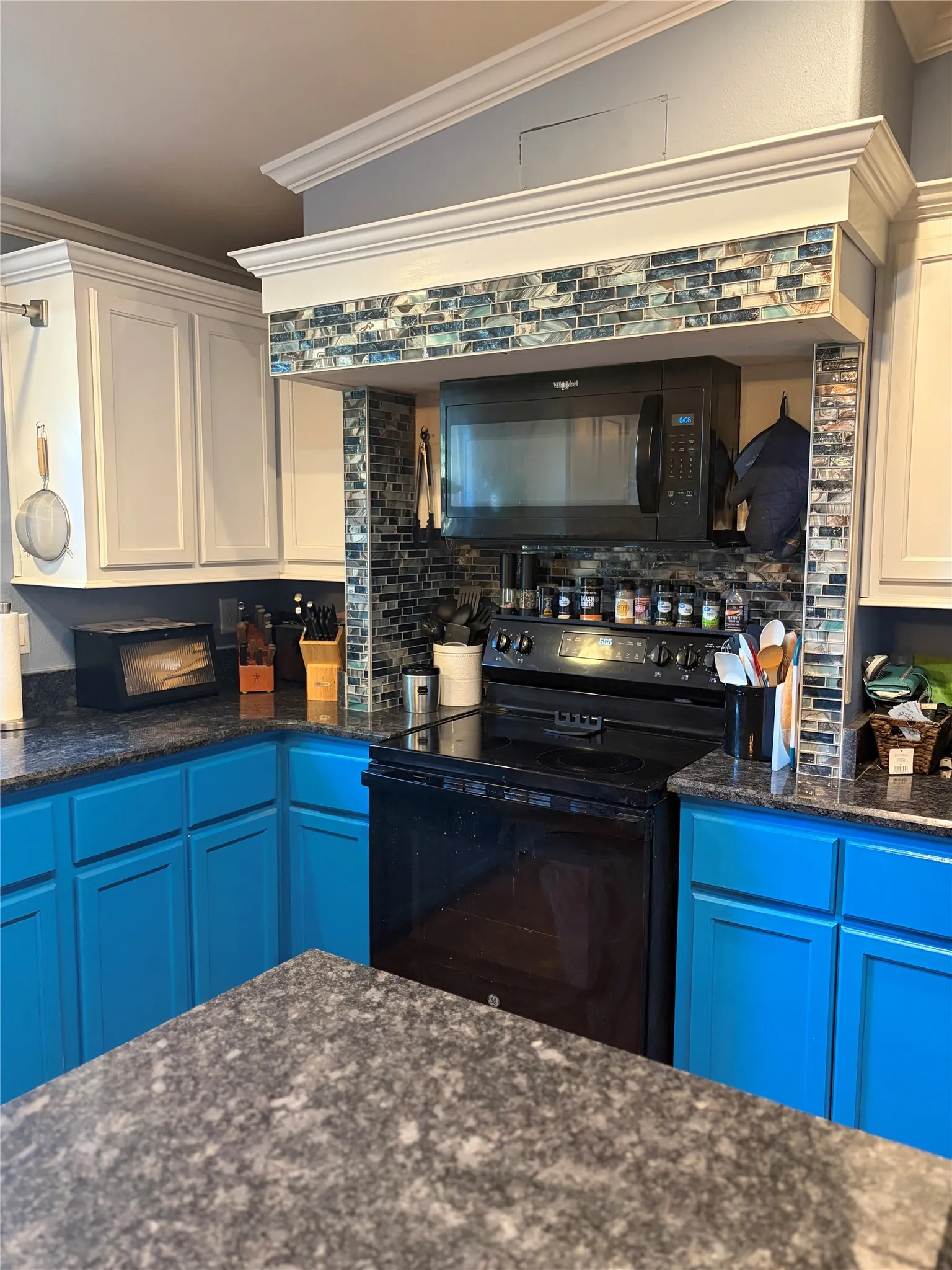 Mobile Home For Sale in Jones County , 2120 PR 342, Hawley, Texas 79525, 2 Bedroom, 2 Bathroom, Garage spaces, 1,670 Sqft, built in 2008, mls#21385935, Real Estate Agent in Hawley, Homes For Sale in Jones county, Homes For Sale in Hawley, Realtor in Hawley Texas, Real Estate Brokerage Independent Realty Texas, Luminita Cordes Realtor