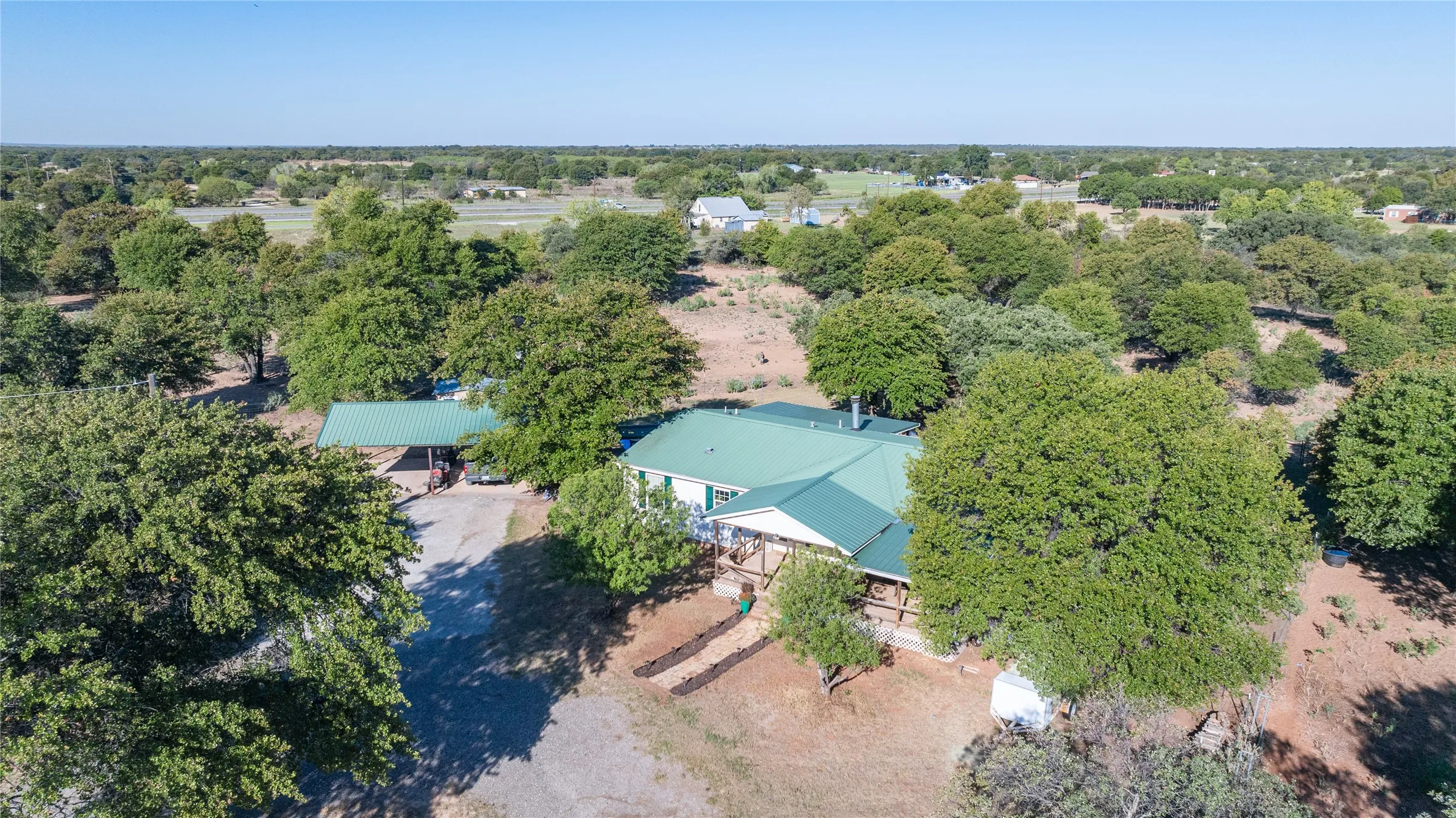 Single Family Residence For Sale in Jones County , 2120 PR 342, Hawley, Texas 79525, 2 Bedroom, 2 Bathroom, Garage spaces, 1,670 Sqft, built in 2008, mls#21385935, Real Estate Agent in Hawley, Homes For Sale in Jones county, Homes For Sale in Hawley, Realtor in Hawley Texas, Real Estate Brokerage Independent Realty Texas, Luminita Cordes Realtor