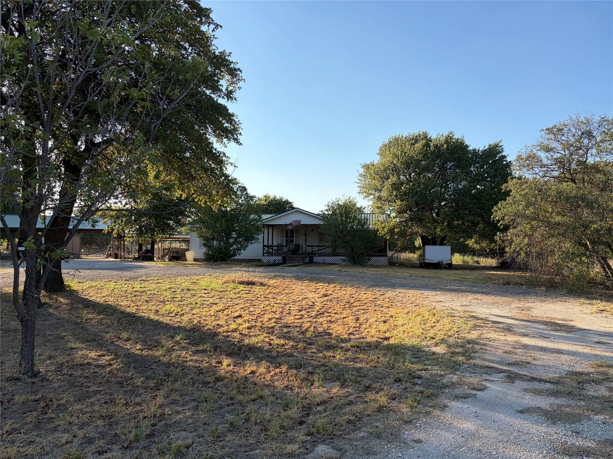 Mobile Home For Sale in Jones County , 2120 PR 342, Hawley, Texas 79525, 2 Bedroom, 2 Bathroom, Garage spaces, 1,670 Sqft, built in 2008, mls#21385935, Real Estate Agent in Hawley, Homes For Sale in Jones county, Homes For Sale in Hawley, Realtor in Hawley Texas, Real Estate Brokerage Independent Realty Texas, Luminita Cordes Realtor