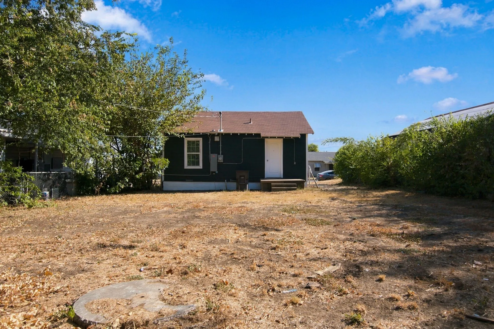 Single Family Residence For Rent in Tarrant County , 5408 Como Drive, Fort Worth, Texas 76107, 2 Bedroom, 1 Bathroom, Garage spaces, 624 Sqft, built in 1950, mls#21385697, Real Estate Agent in Fort Worth, Homes For Rent in Tarrant county, Homes For Rent in Fort Worth, Realtor in Fort Worth Texas, Real Estate Brokerage Independent Realty Texas, Luminita Cordes Realtor